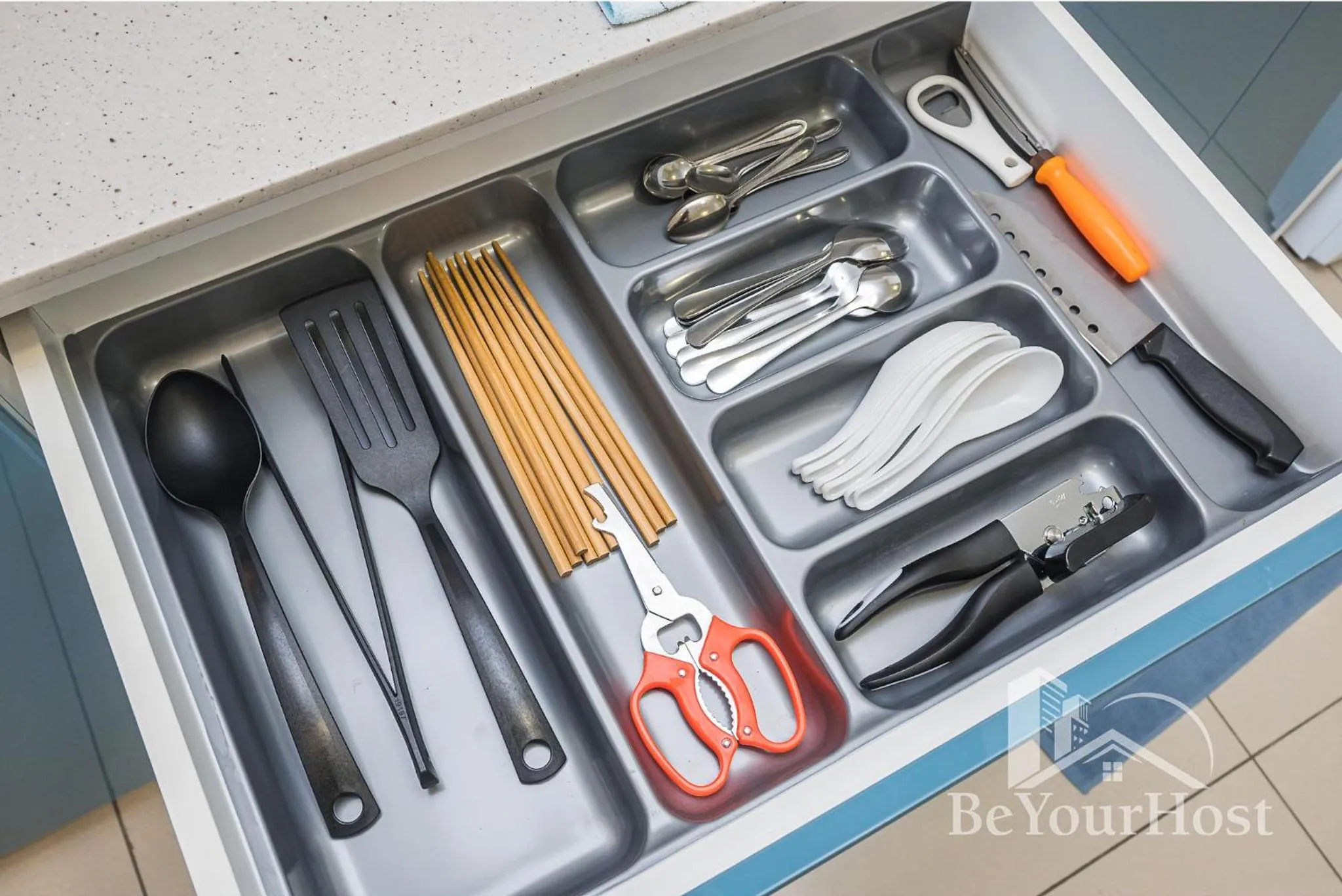 Kitchen or kitchenette in Continew Residences Kuala Lumpur