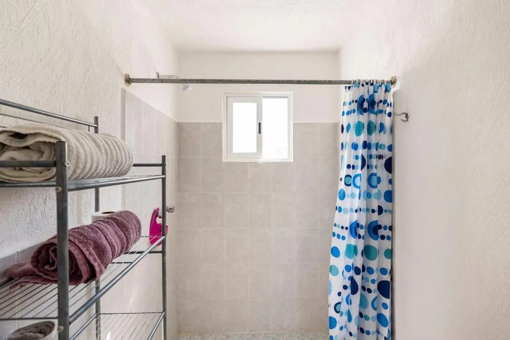 Shower, Bed in Micro Studio perfect for backpackers, couples, 3 min drive to Playa El Nino