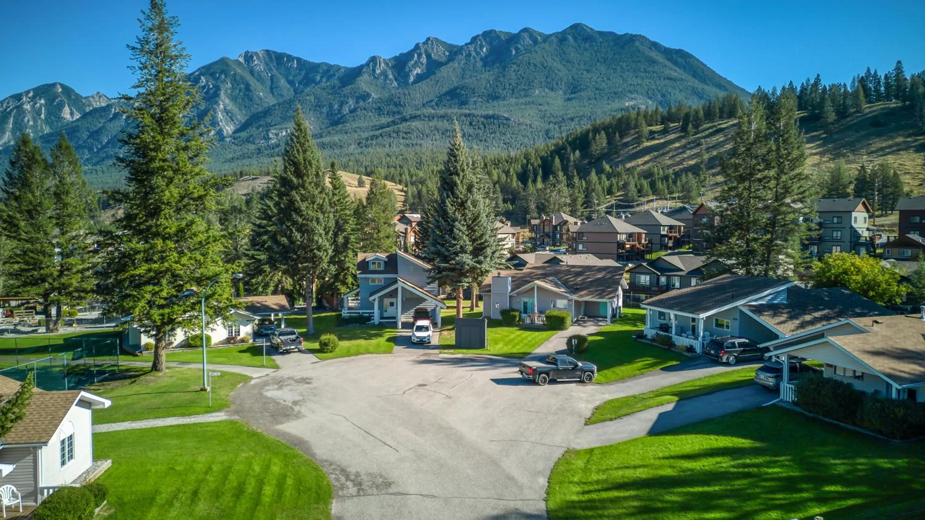 RidgeView Resort