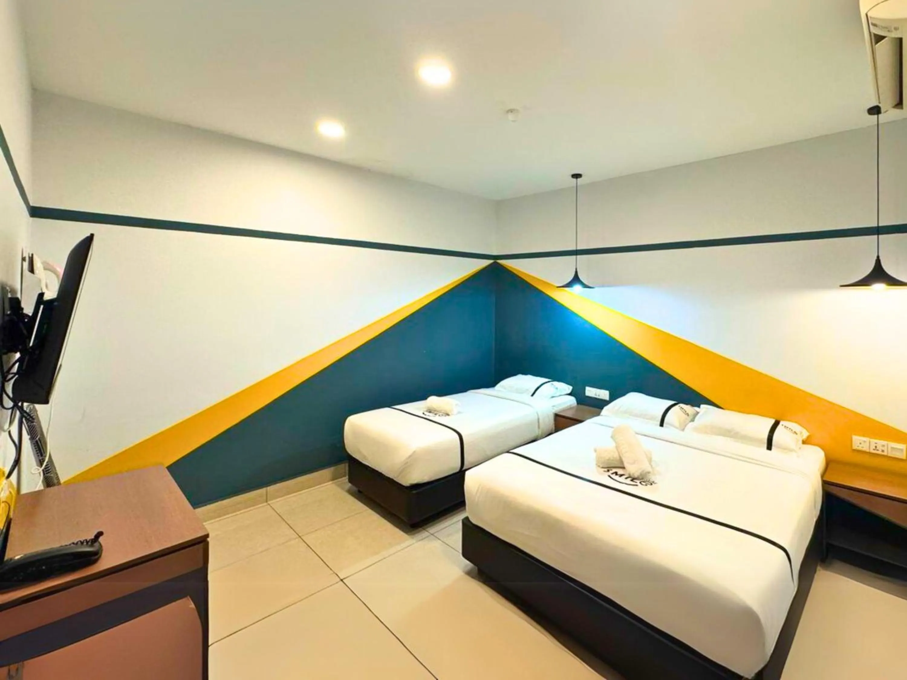 Bedroom, Bed in Smile Hotel Klang Bukit Tinggi