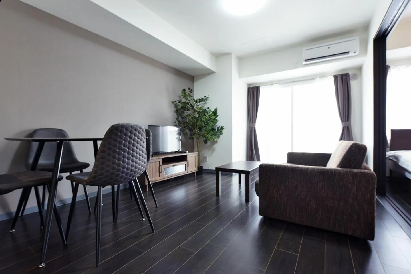 Dining area in Sun Court Hongodori Garden Hills