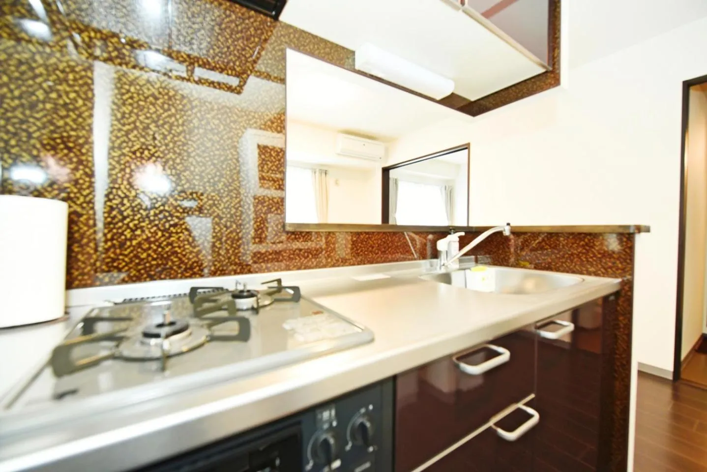 Kitchen or kitchenette in Sun Court Hondori Garden Hills