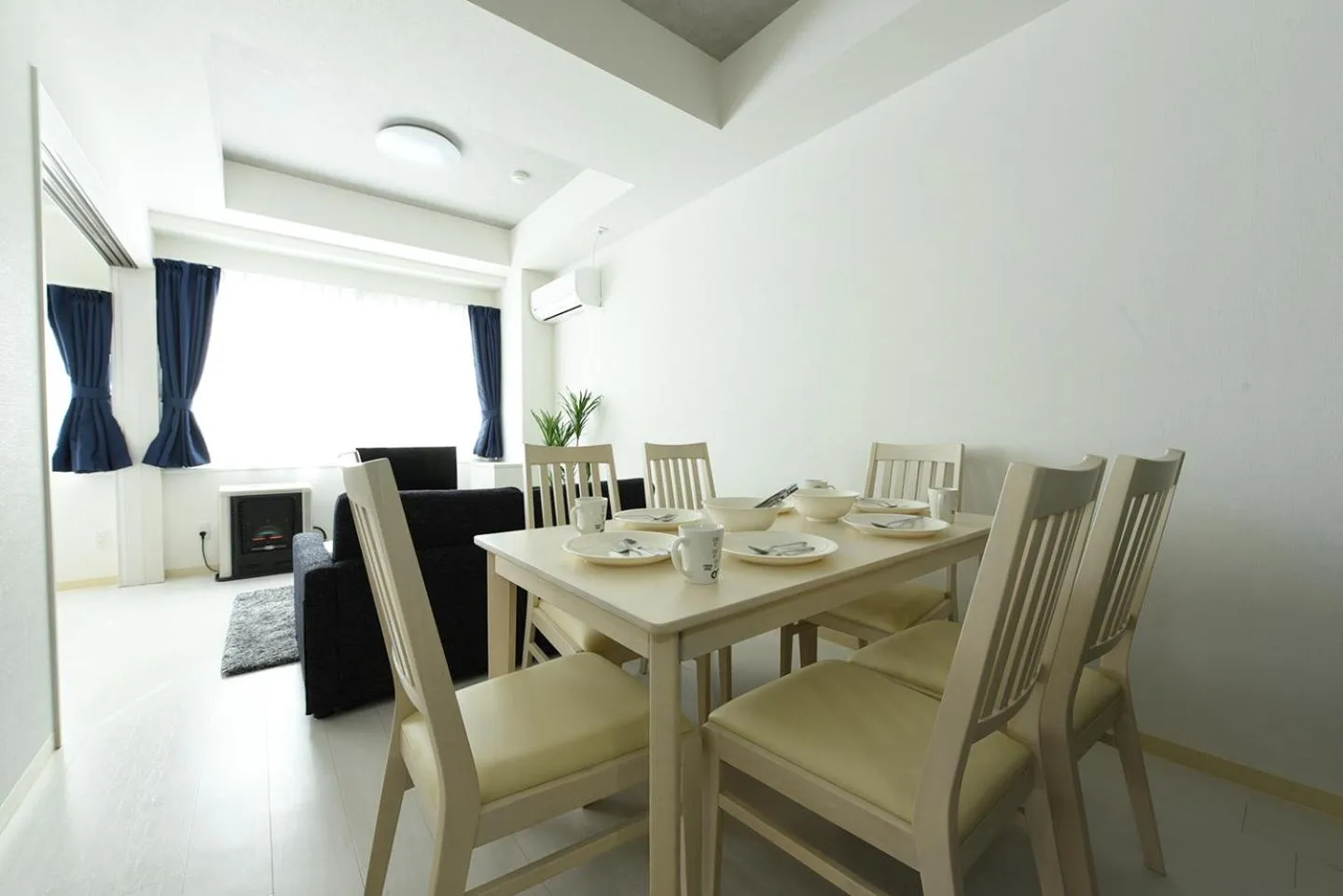 Dining area in Hills Garden Hondori