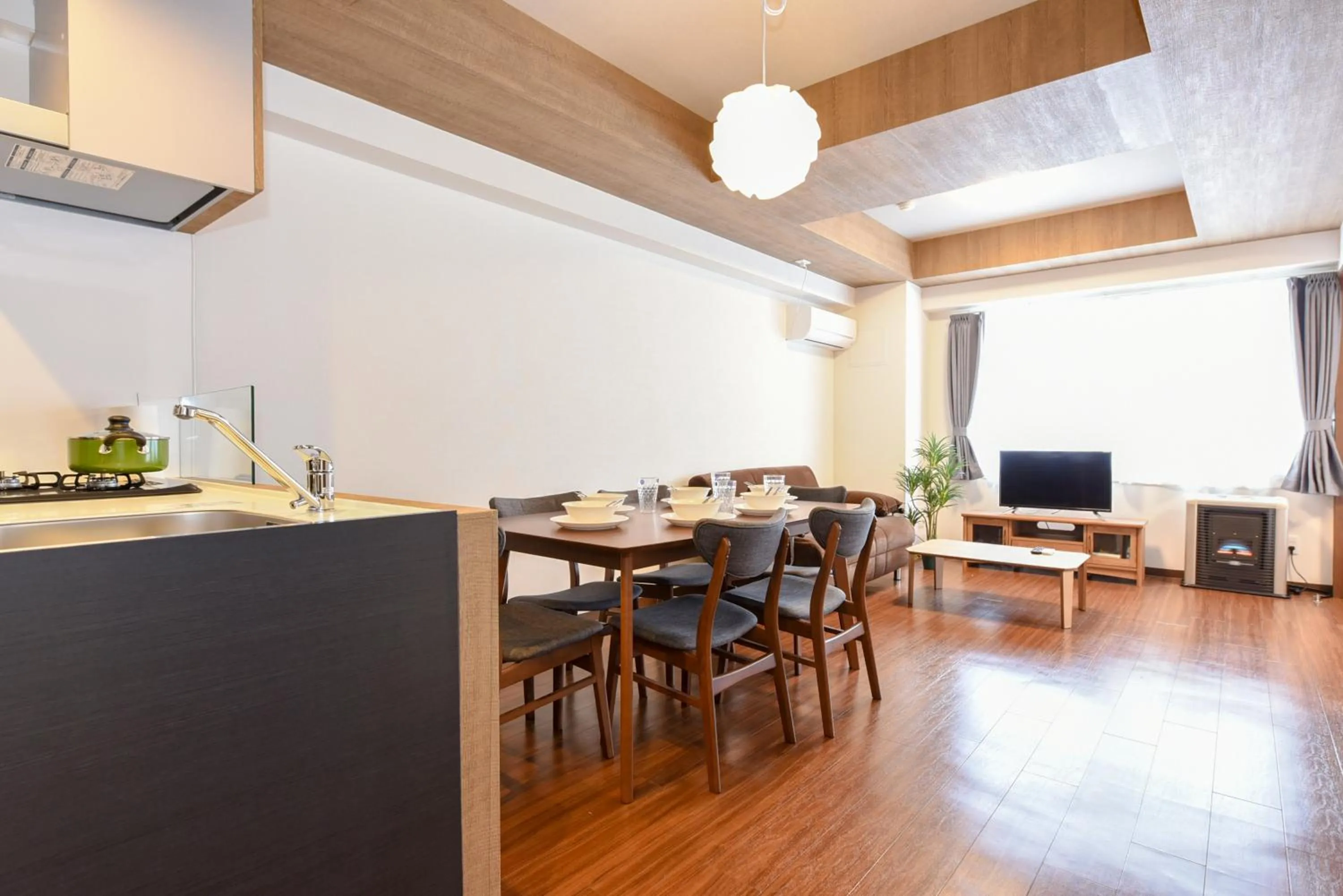 TV and multimedia in Hills Garden Hondori