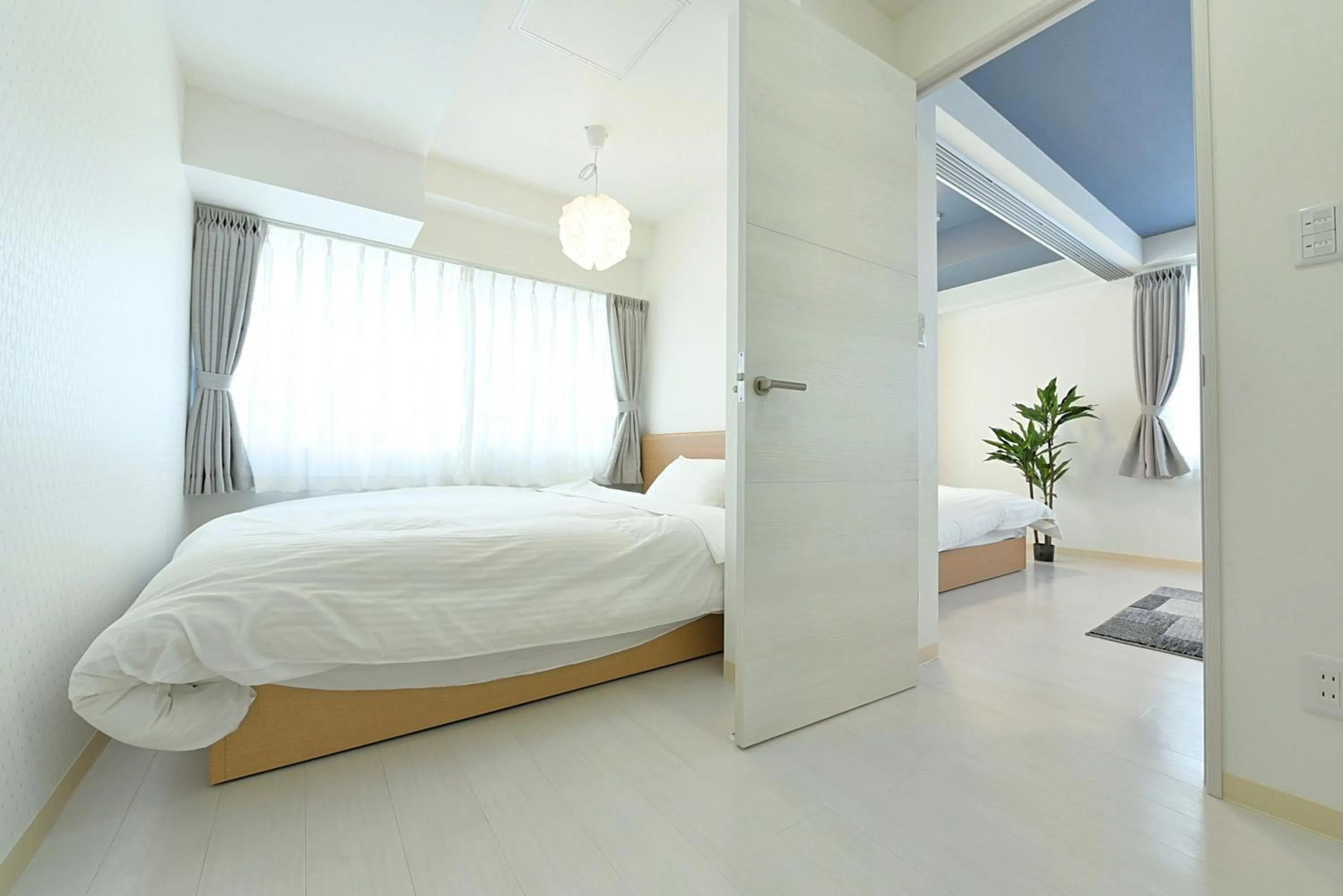 Bed in Hills Garden Hondori