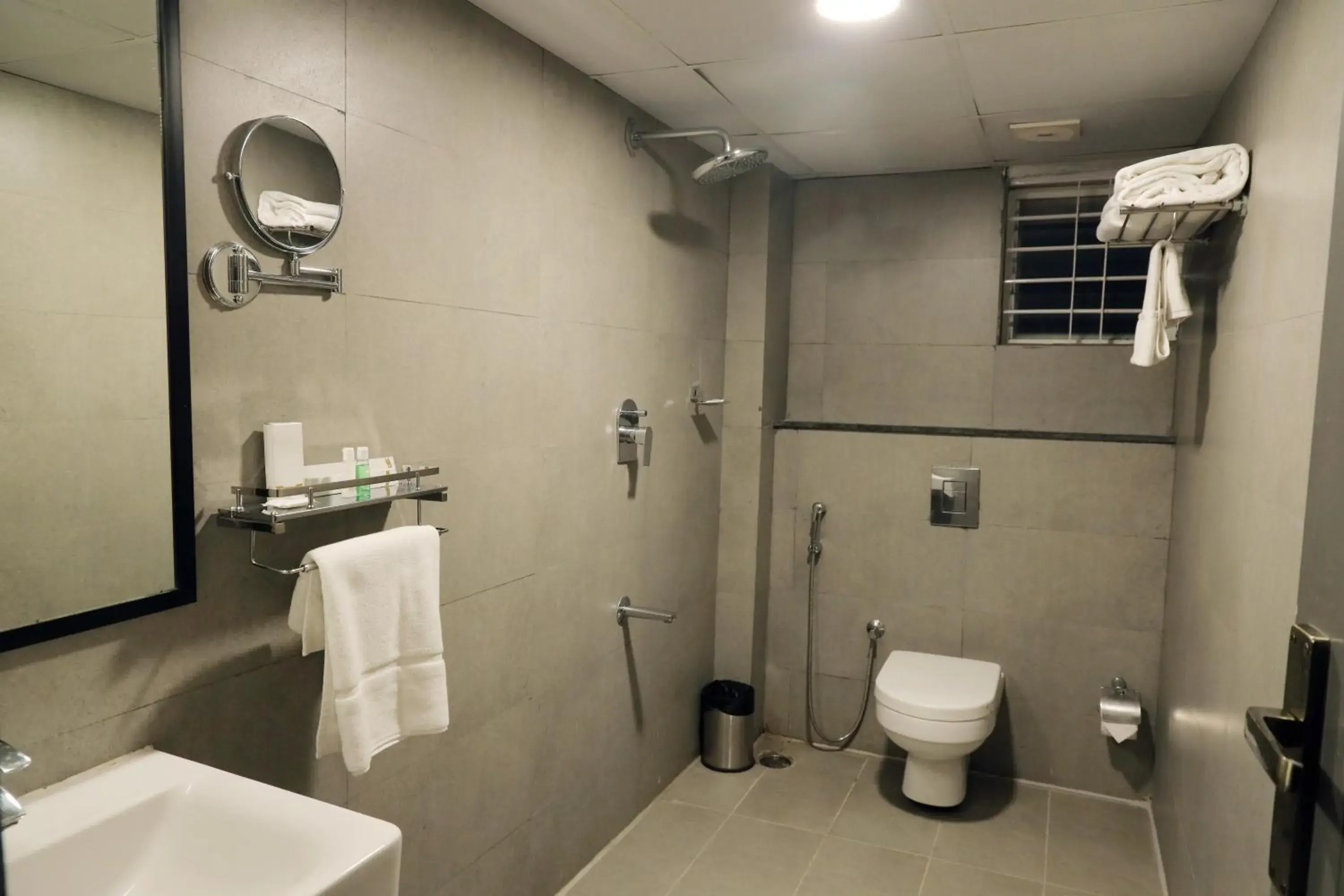 Budget Double or Twin Room in RV STAY INN Budget Double or Twin Room in RV STAY INN