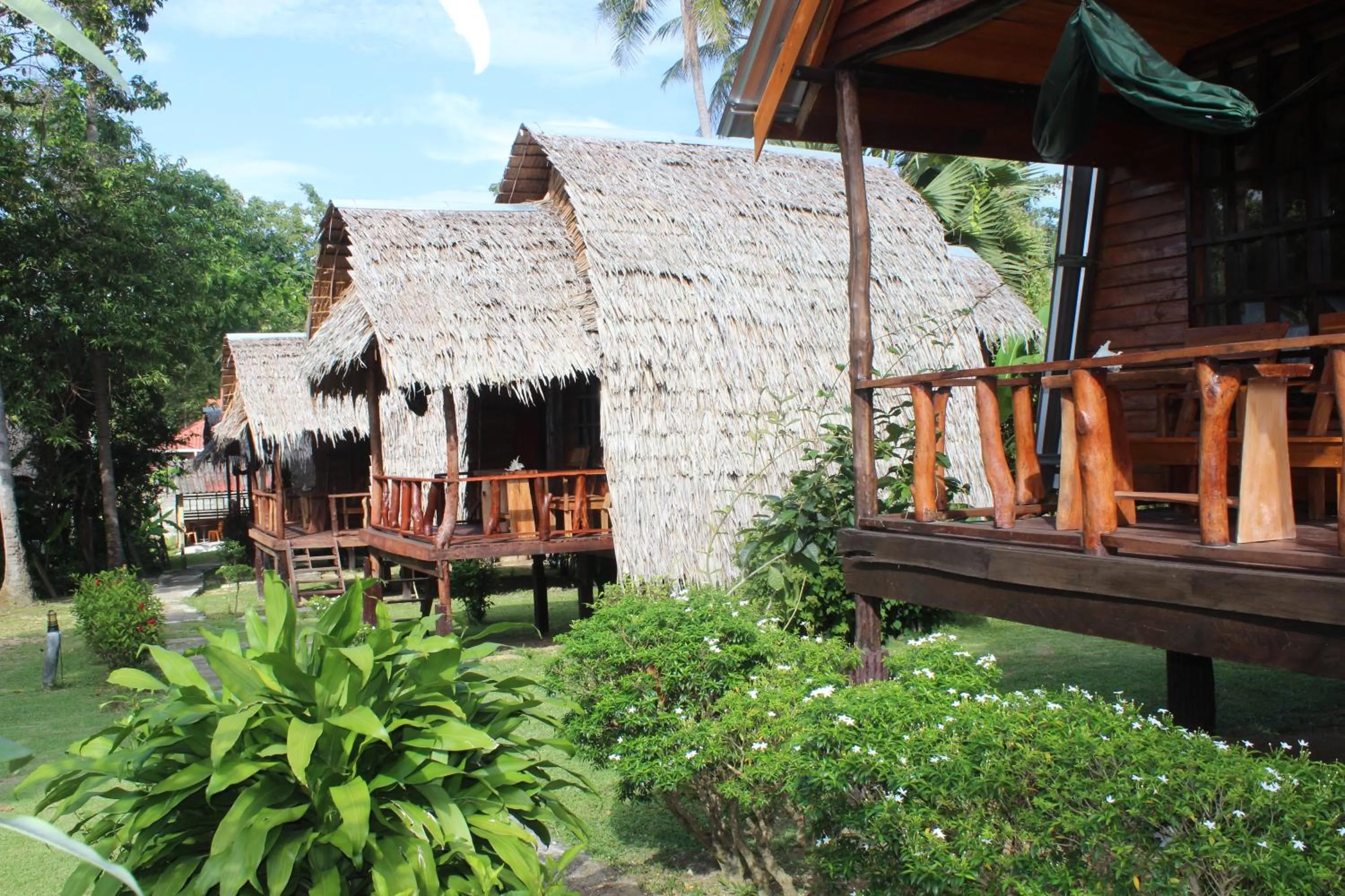 Eden Lanta Bungalow