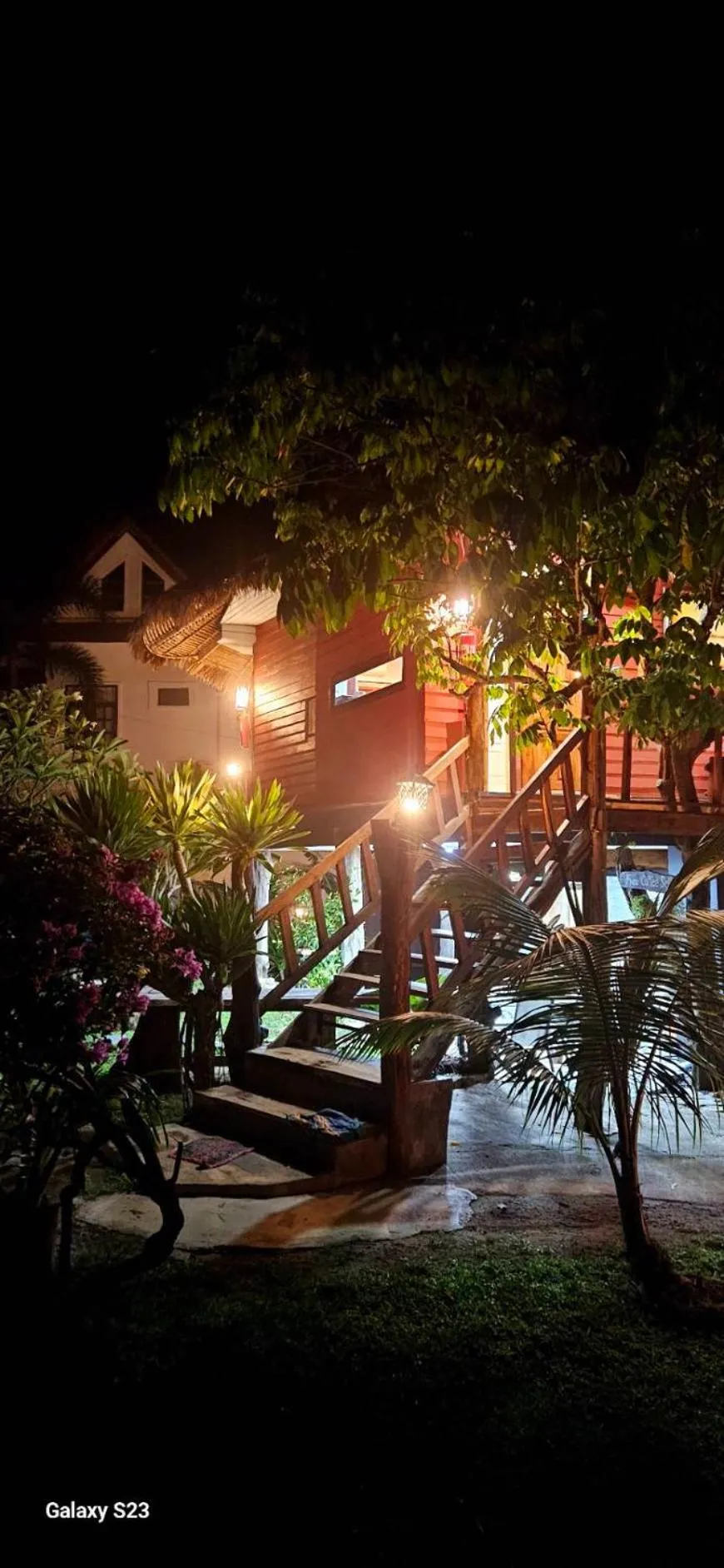 Eden Lanta Bungalow