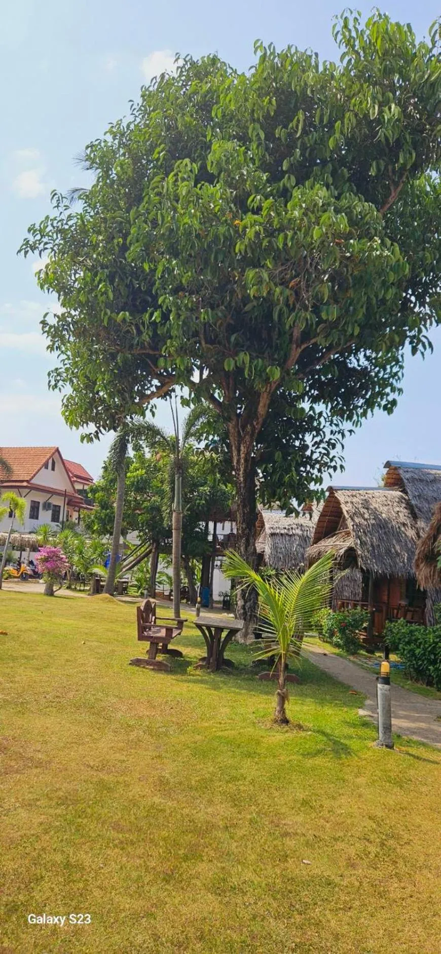 Eden Lanta Bungalow