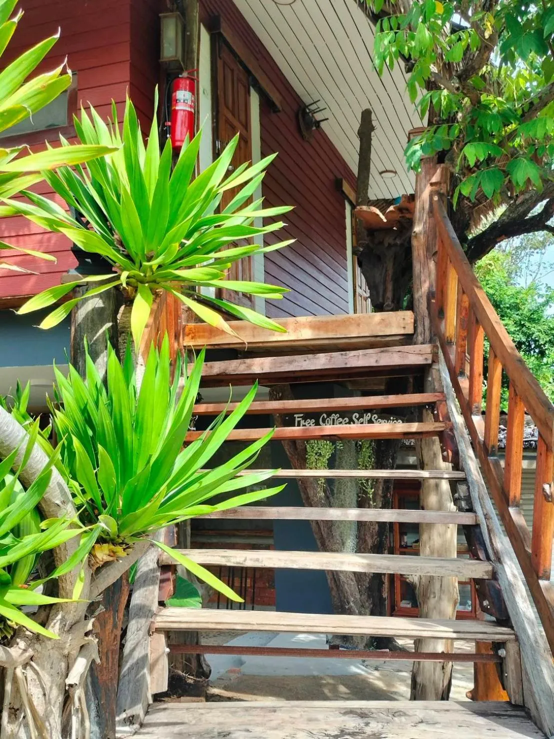 Eden Lanta Bungalow
