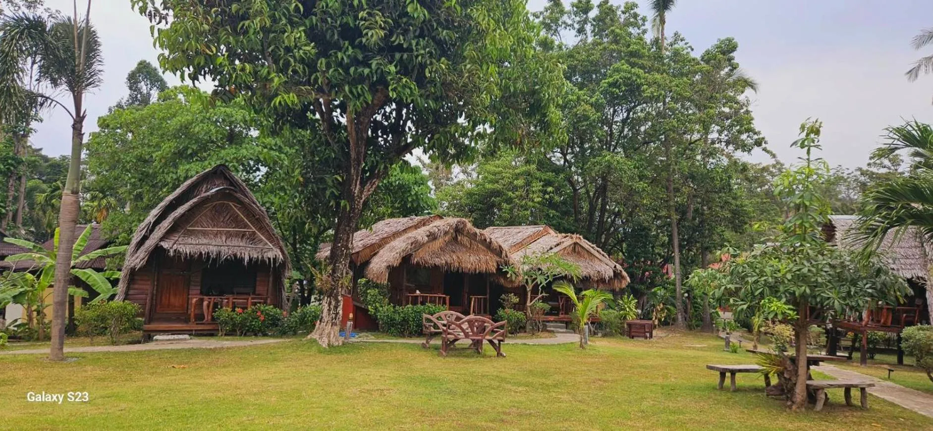 Eden Lanta Bungalow