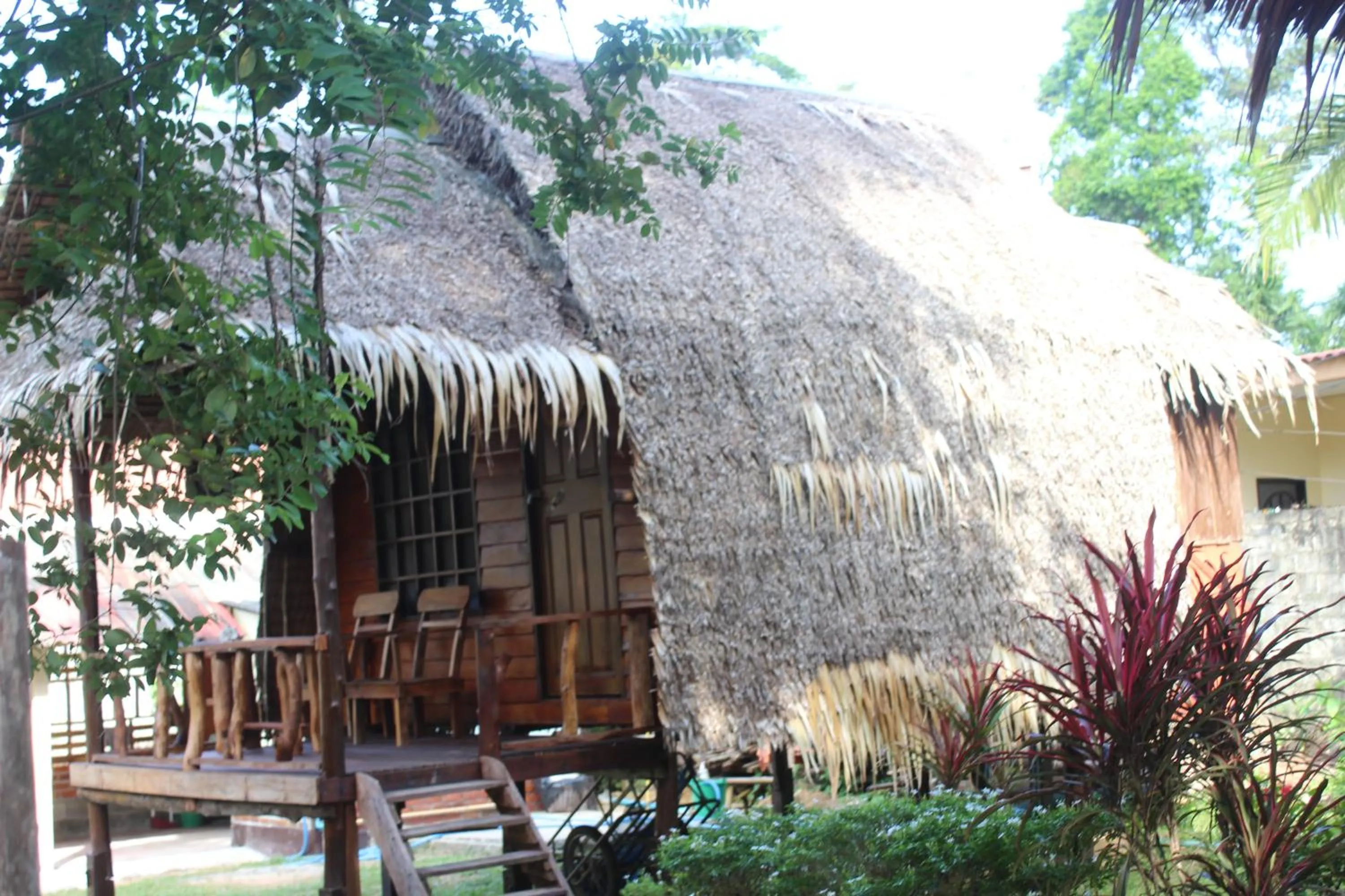Eden Lanta Bungalow