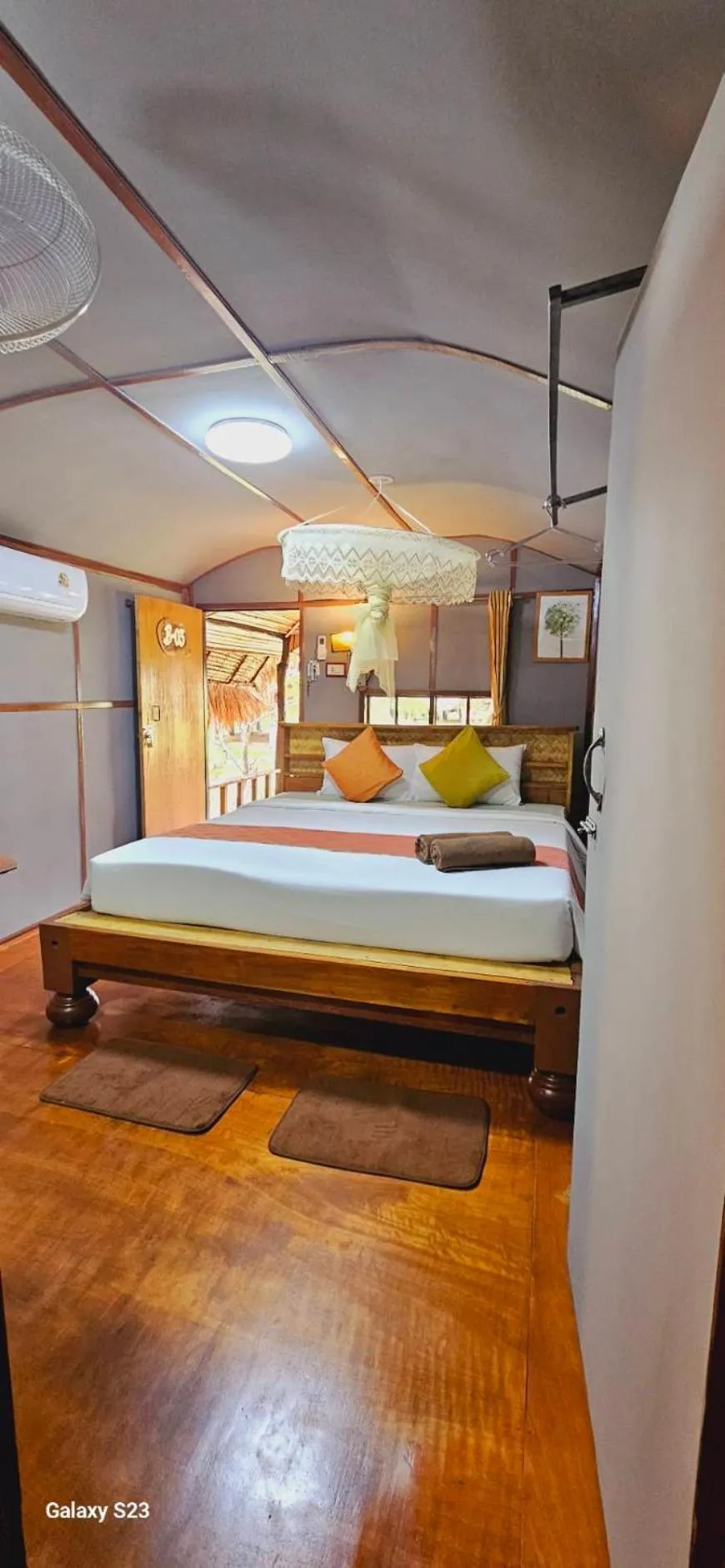 Bed in Eden Lanta Bungalow