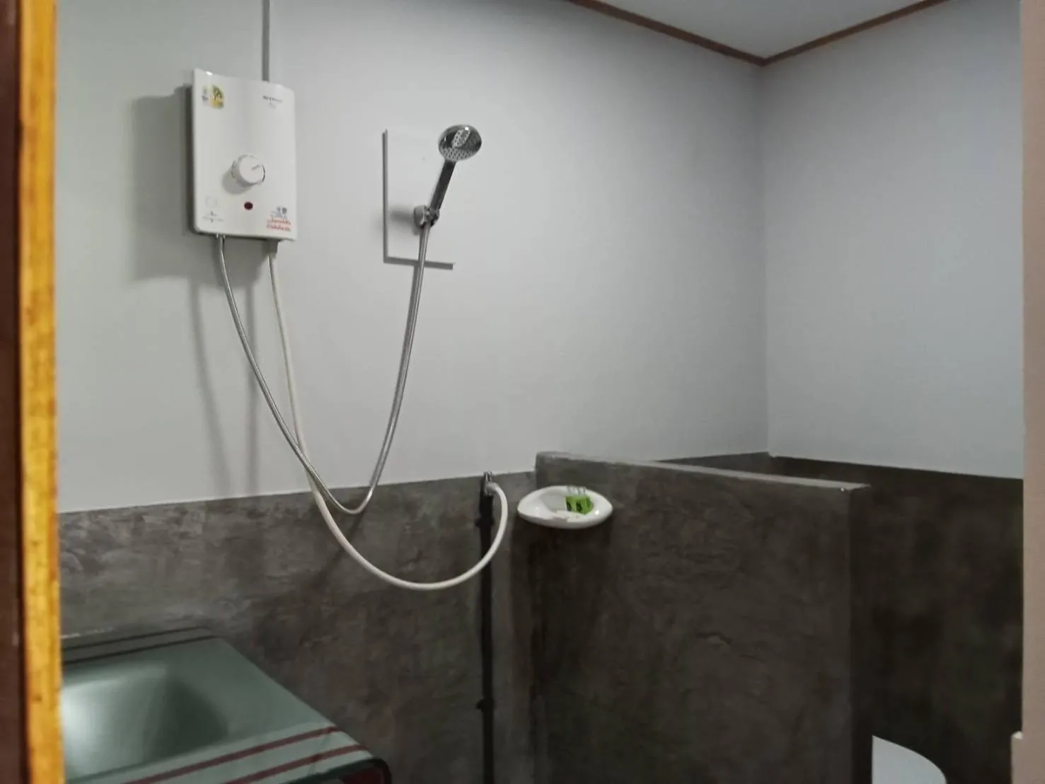 Eden Lanta Bungalow