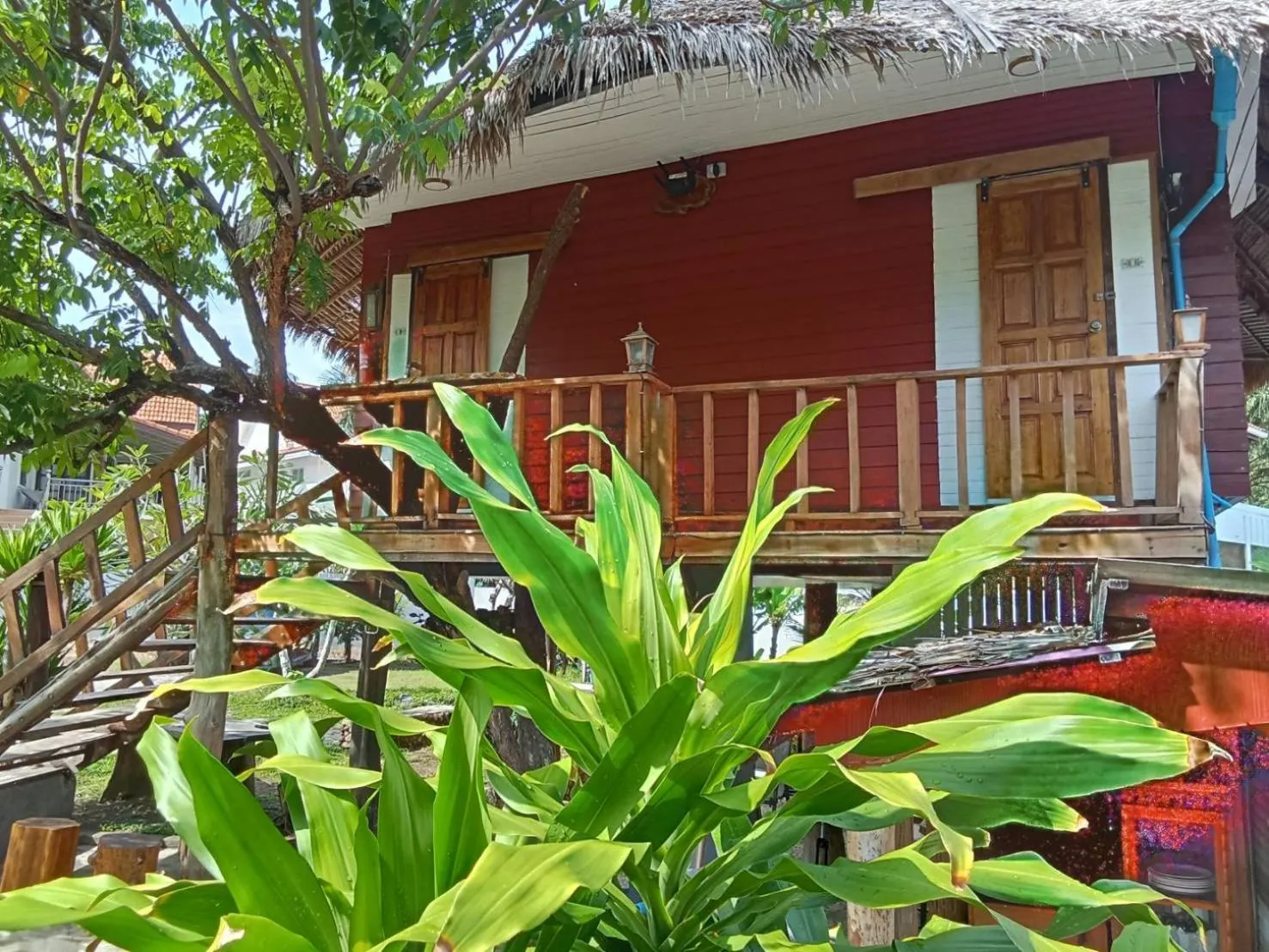 Eden Lanta Bungalow