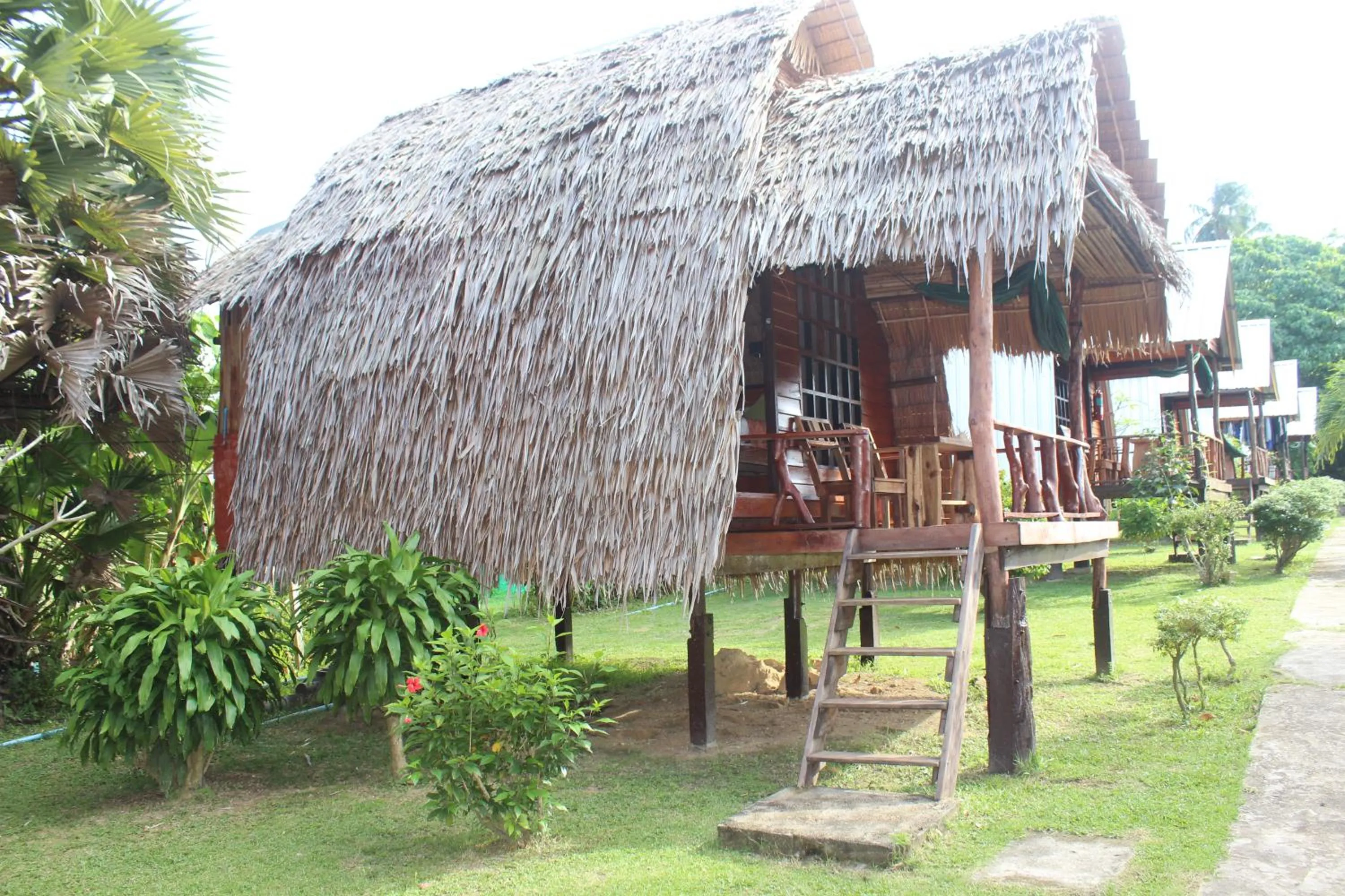 Eden Lanta Bungalow