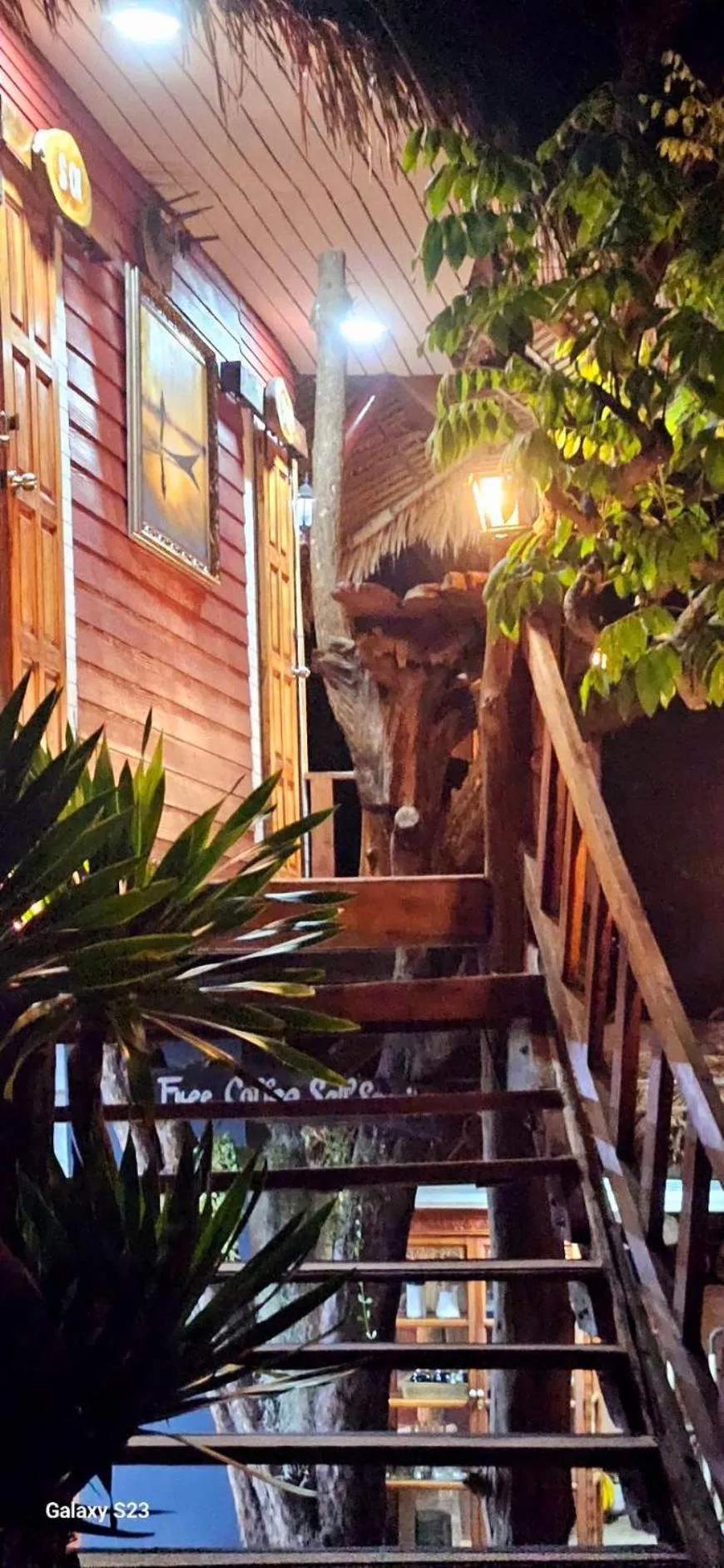 Eden Lanta Bungalow