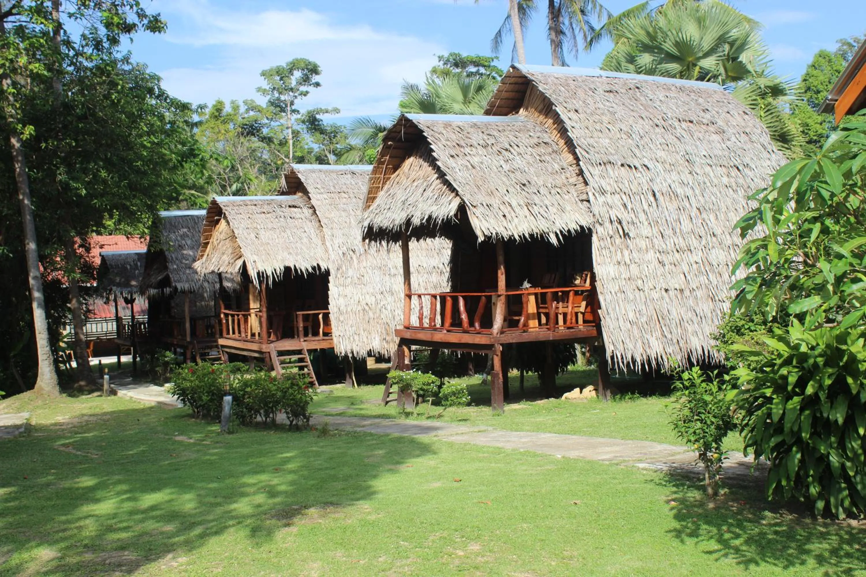 Eden Lanta Bungalow