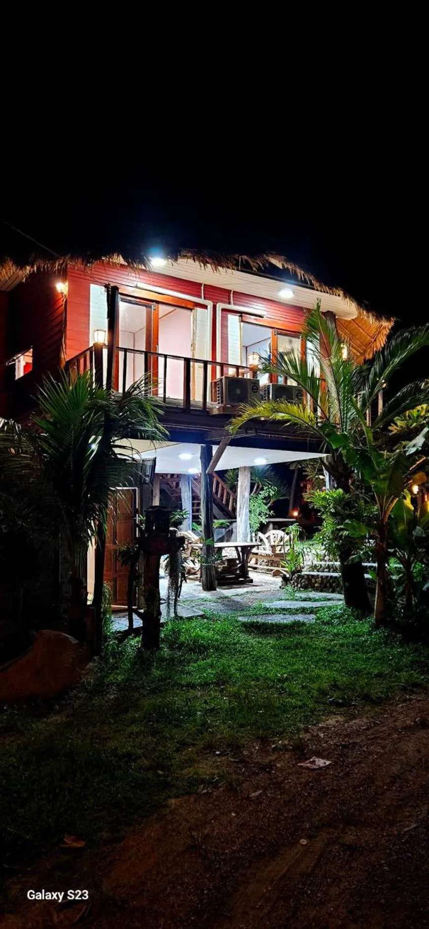 Eden Lanta Bungalow