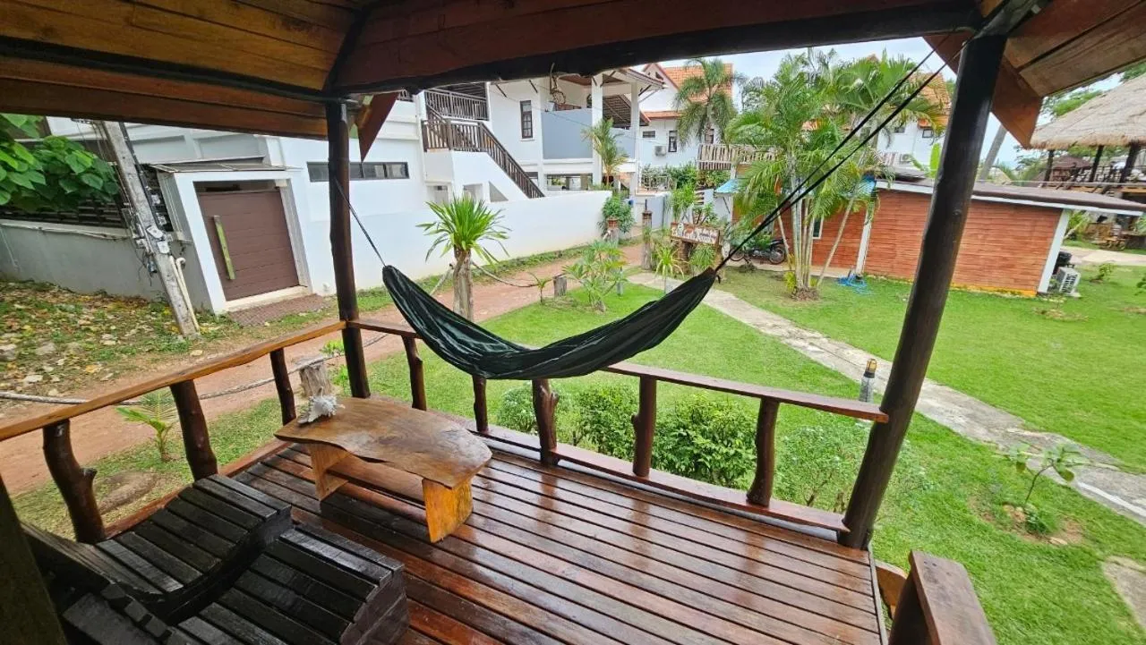 Eden Lanta Bungalow