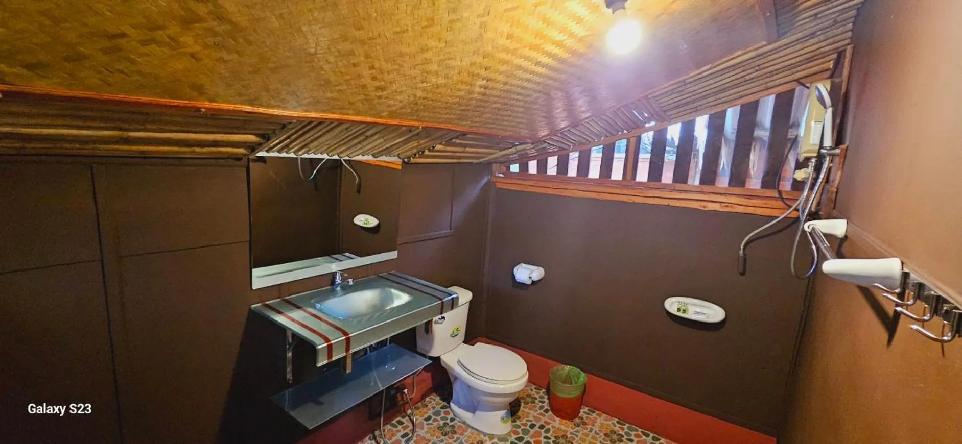 Eden Lanta Bungalow