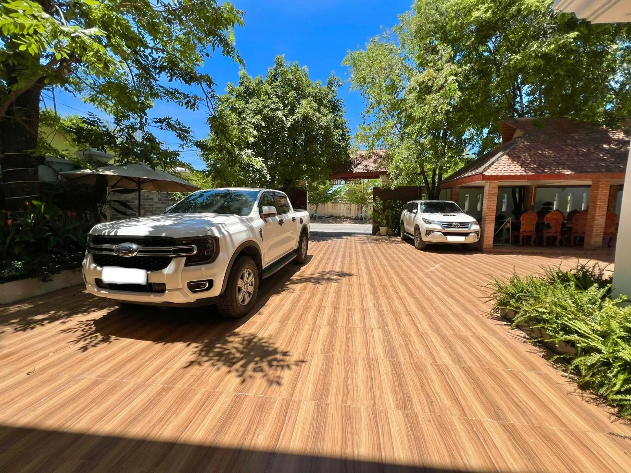 Parking in NyNa Villa Guesthouse