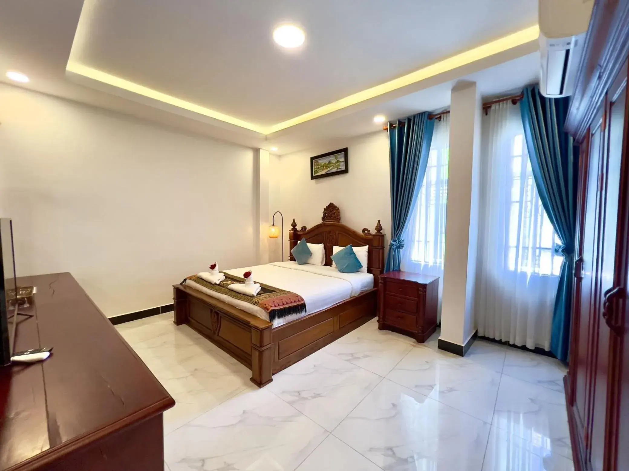 Deluxe Queen Room in NyNa Villa Guesthouse Deluxe Queen Room in NyNa Villa Guesthouse