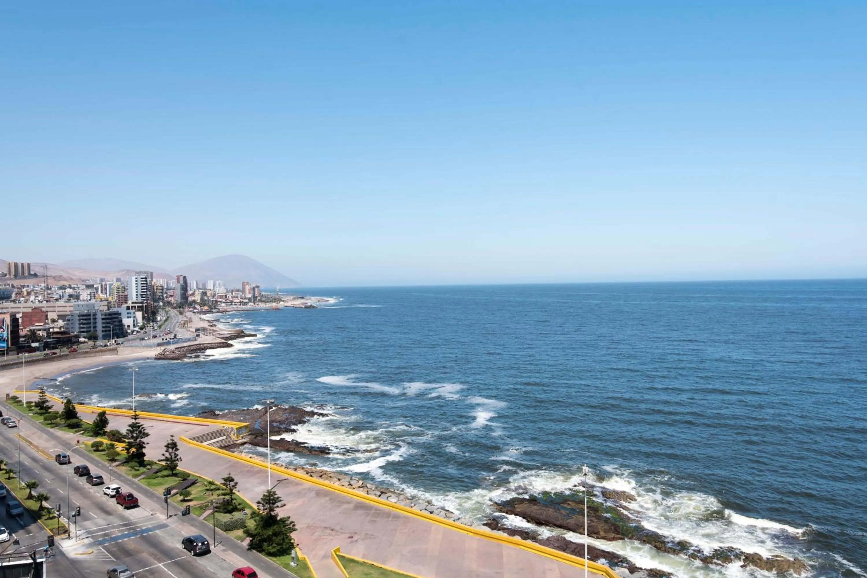 Property building in Holiday Inn Express - Antofagasta by IHG