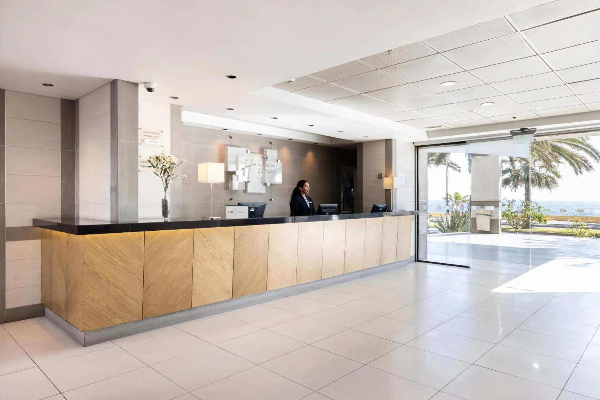 Property building in Holiday Inn Express - Antofagasta by IHG