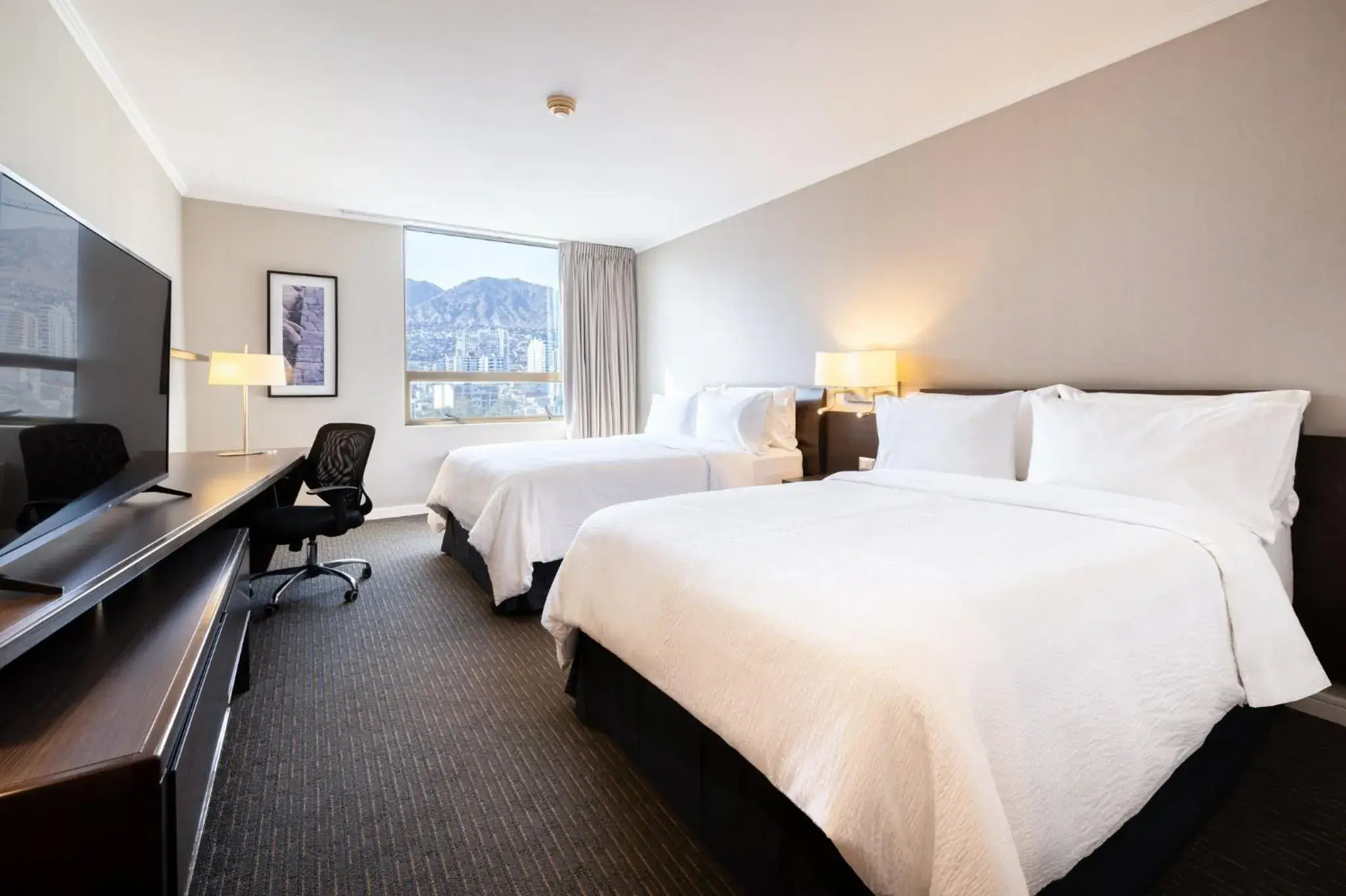 Photo of the whole room, Bed in Holiday Inn Express - Antofagasta by IHG Photo of the whole room, Bed in Holiday Inn Express - Antofagasta by IHG