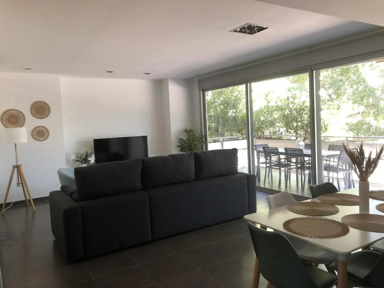 Living room in Standing Apartment Barcelona Forum