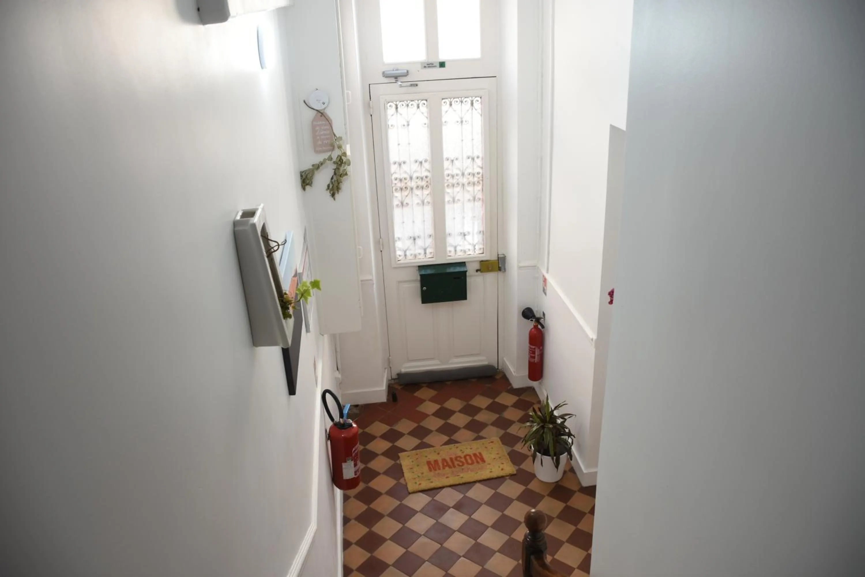 Property building in Quiétude au Bord de Loire.