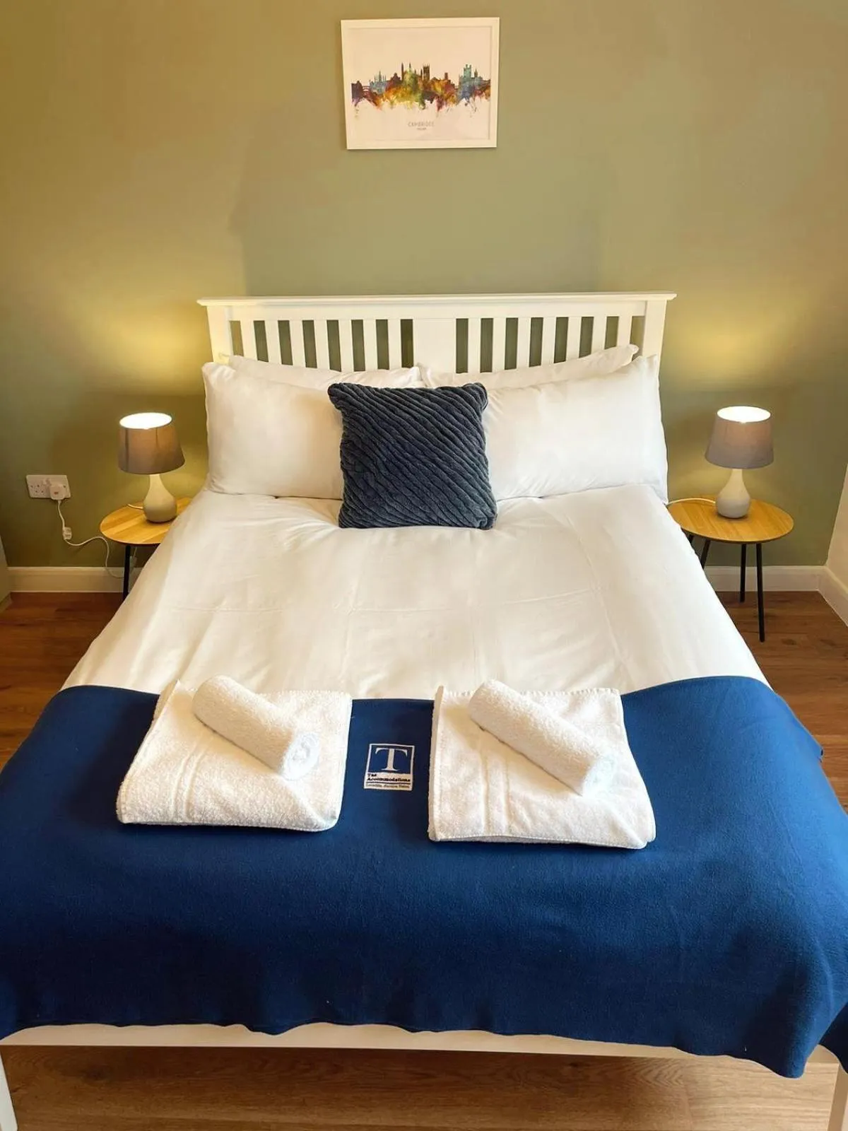 Bed in Cambridge Studios and Suites by Tas Accommodations