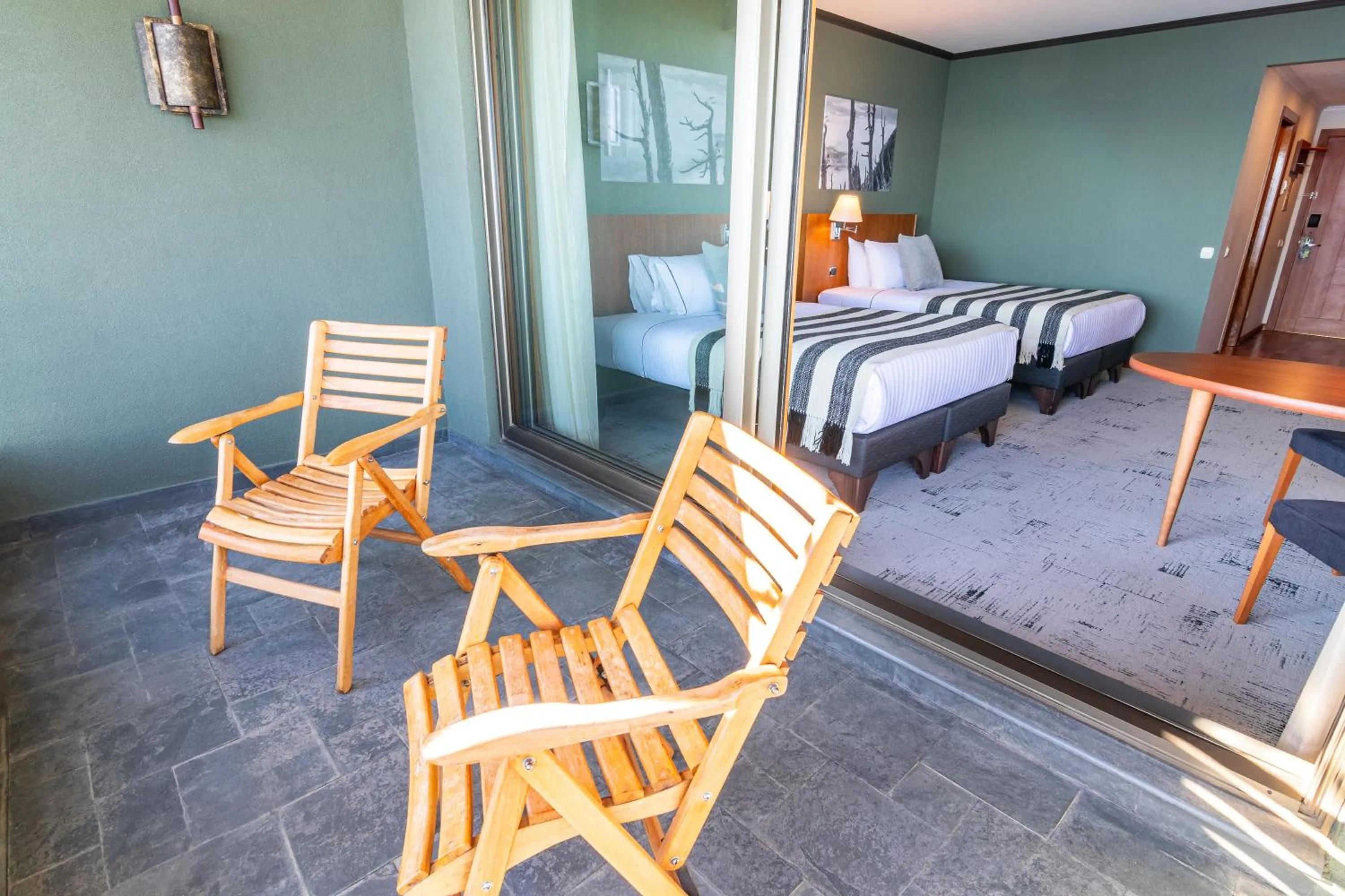 Photo of the whole room, Bed in Park Lake Luxury Hotel