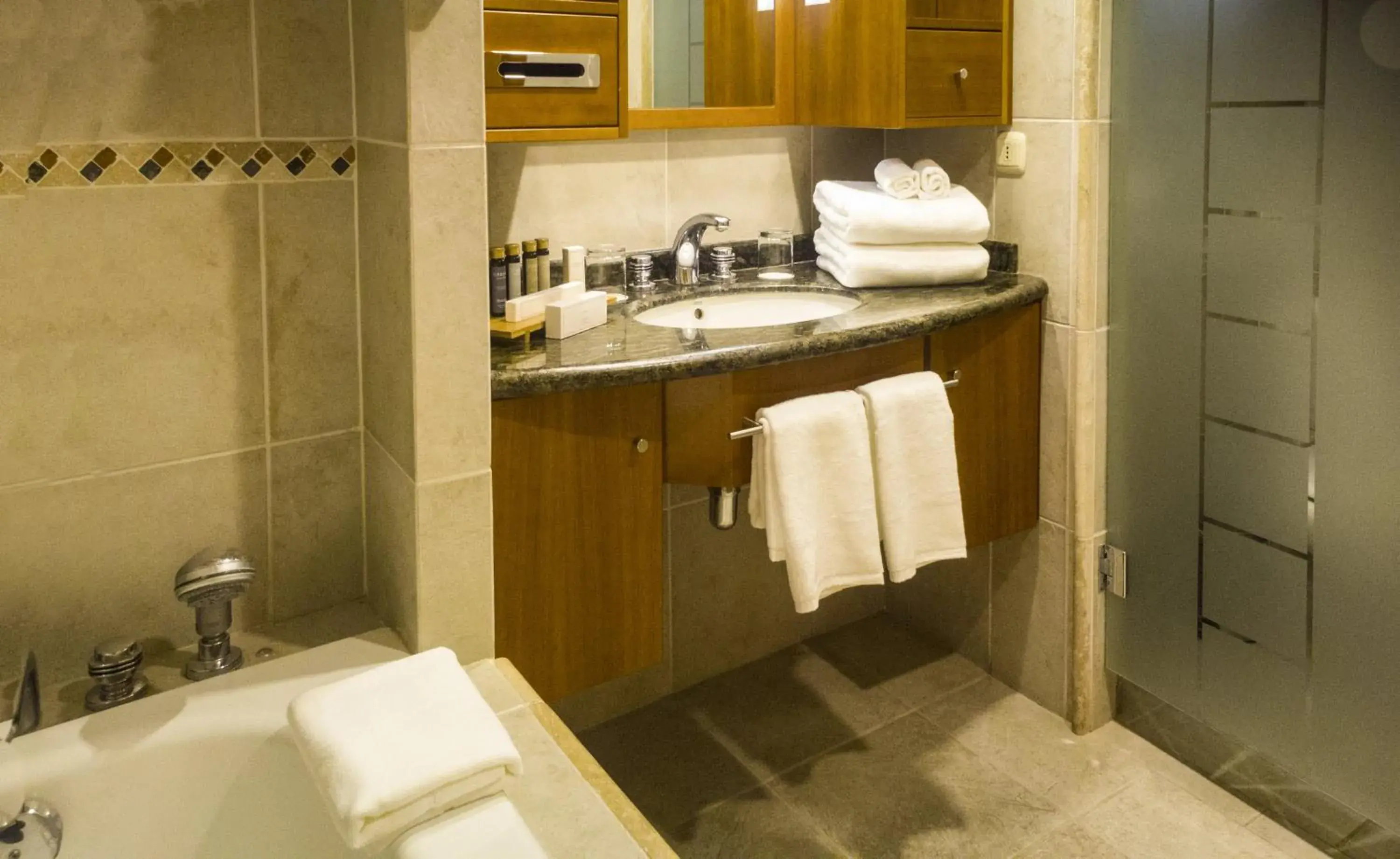 Bathroom in Park Lake Luxury Hotel Bathroom in Park Lake Luxury Hotel