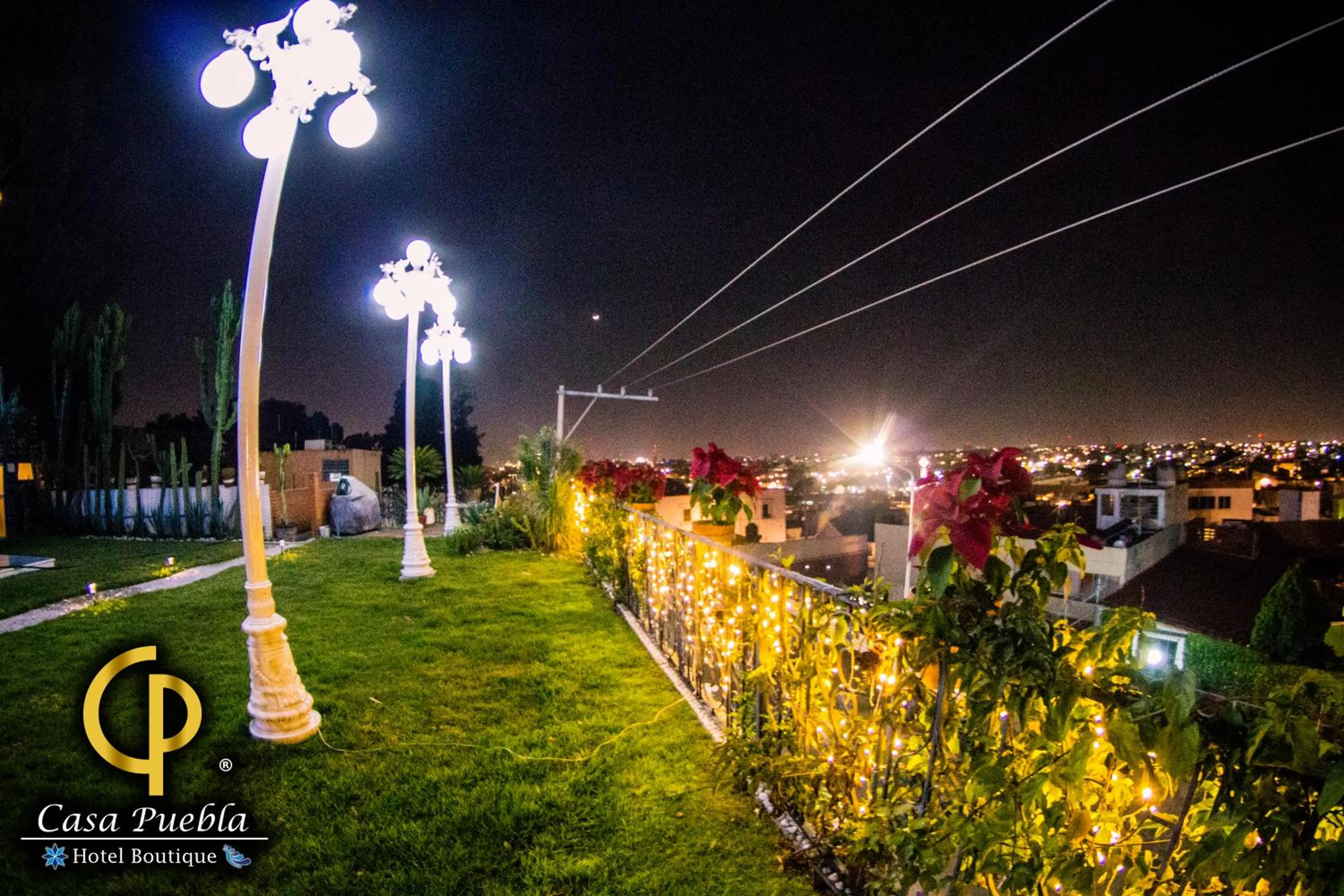 Night in Hotel Temático Casa Puebla