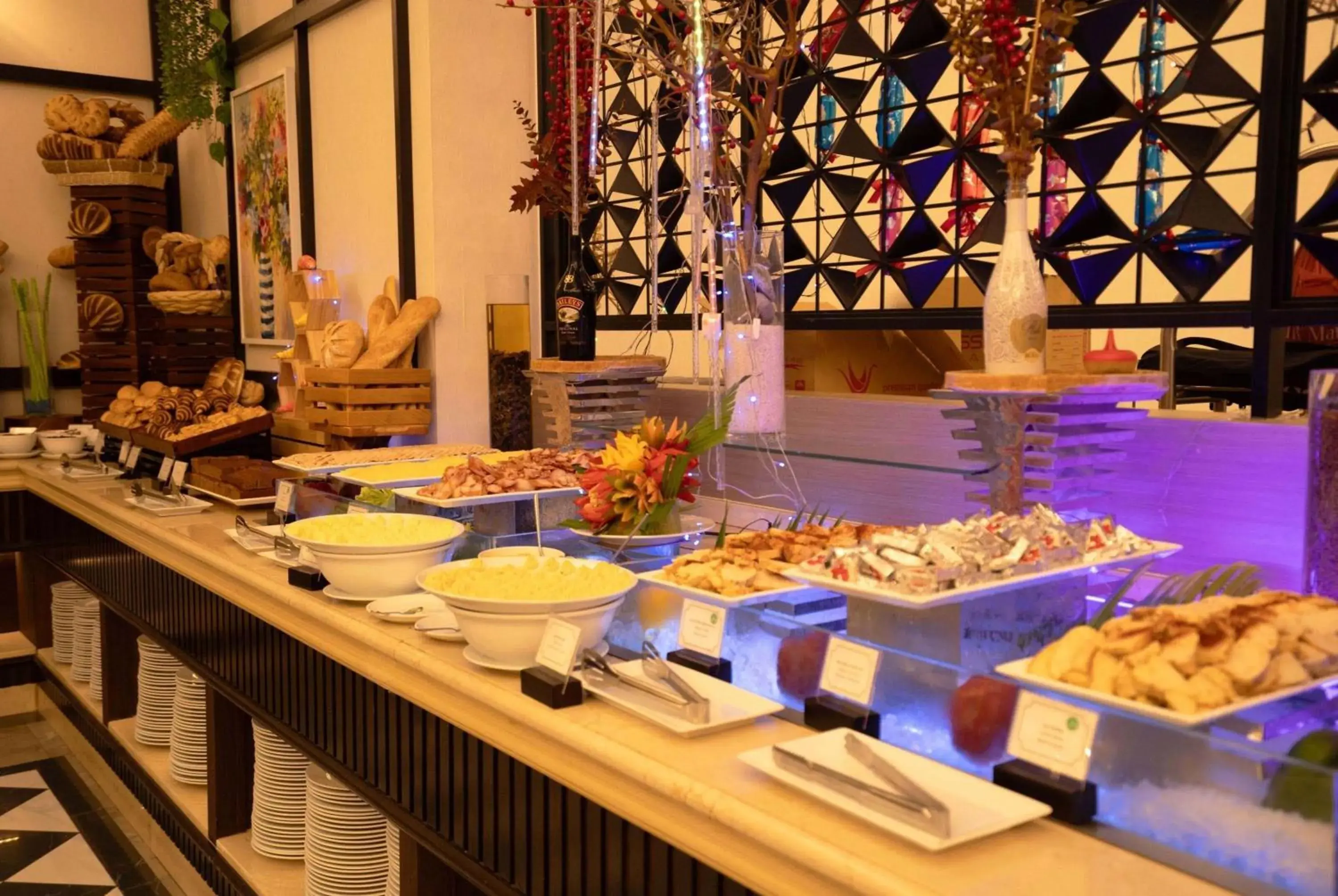 Restaurant/places to eat in Wyndham Garden Grandworld Phu Quoc Restaurant/places to eat in Wyndham Garden Grandworld Phu Quoc