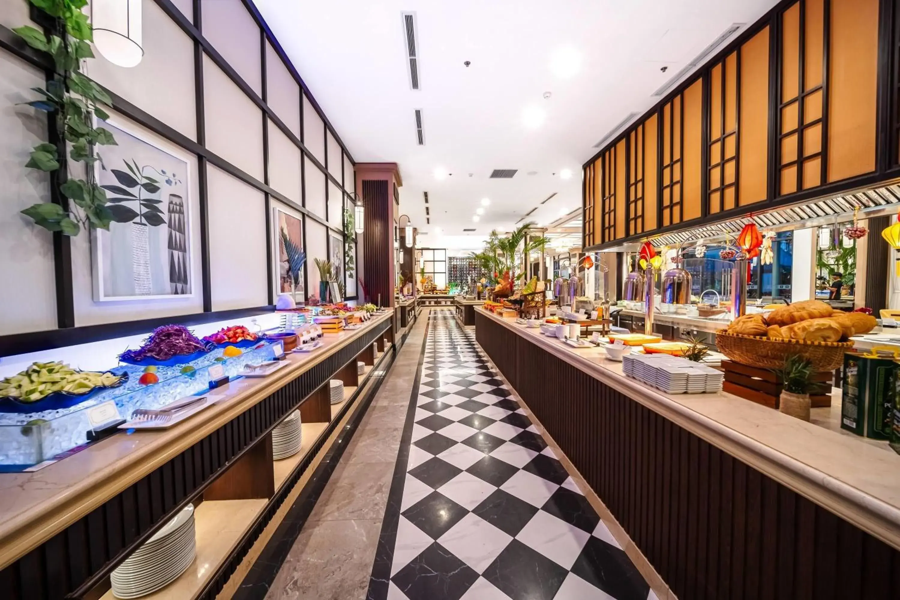 Restaurant/places to eat in Wyndham Garden Grandworld Phu Quoc Restaurant/places to eat in Wyndham Garden Grandworld Phu Quoc