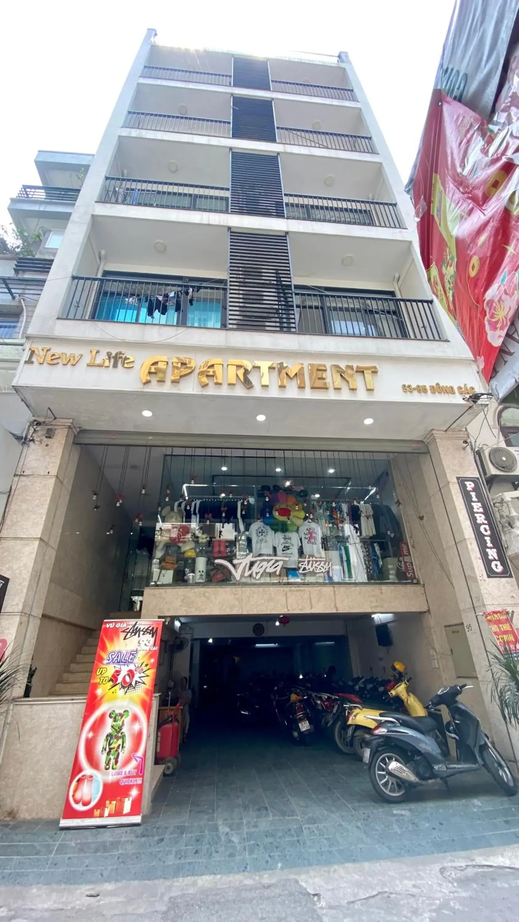 Property building in Era Apartment Đông Các Property building in Era Apartment Đông Các