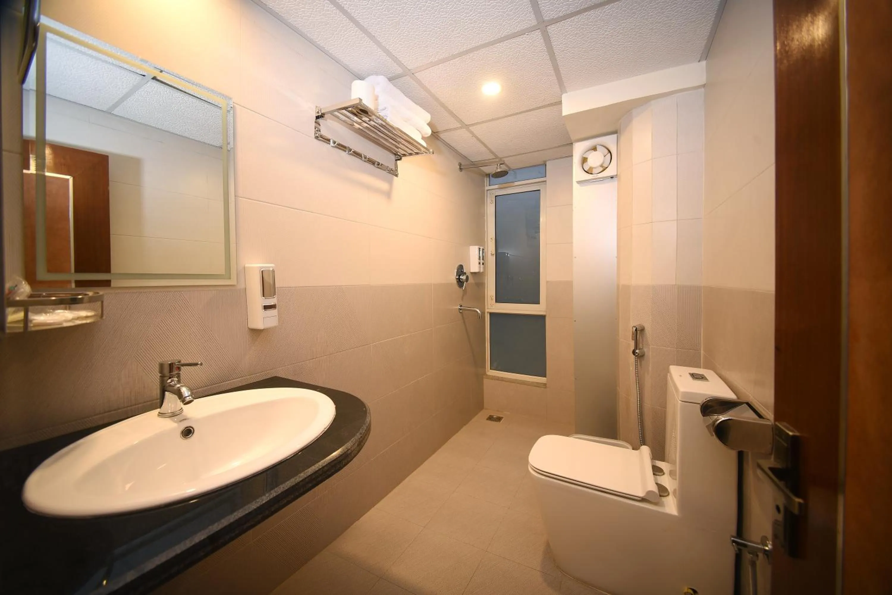 Shower in Hotel Simal