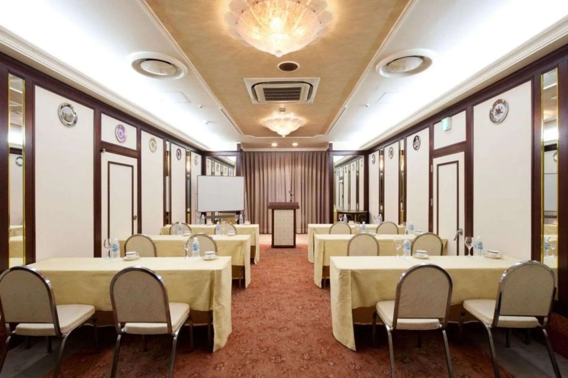 Hiroshima Grand Intelligent Hotel