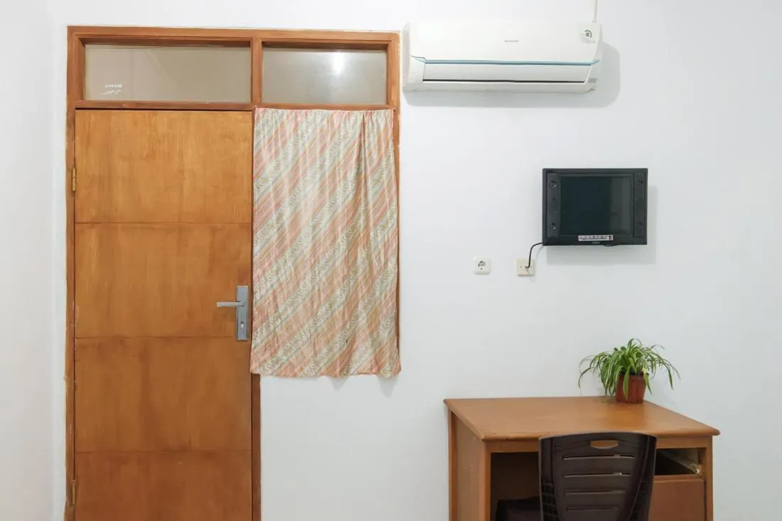 TwoSpaces Living at Kost 40, Kuningan