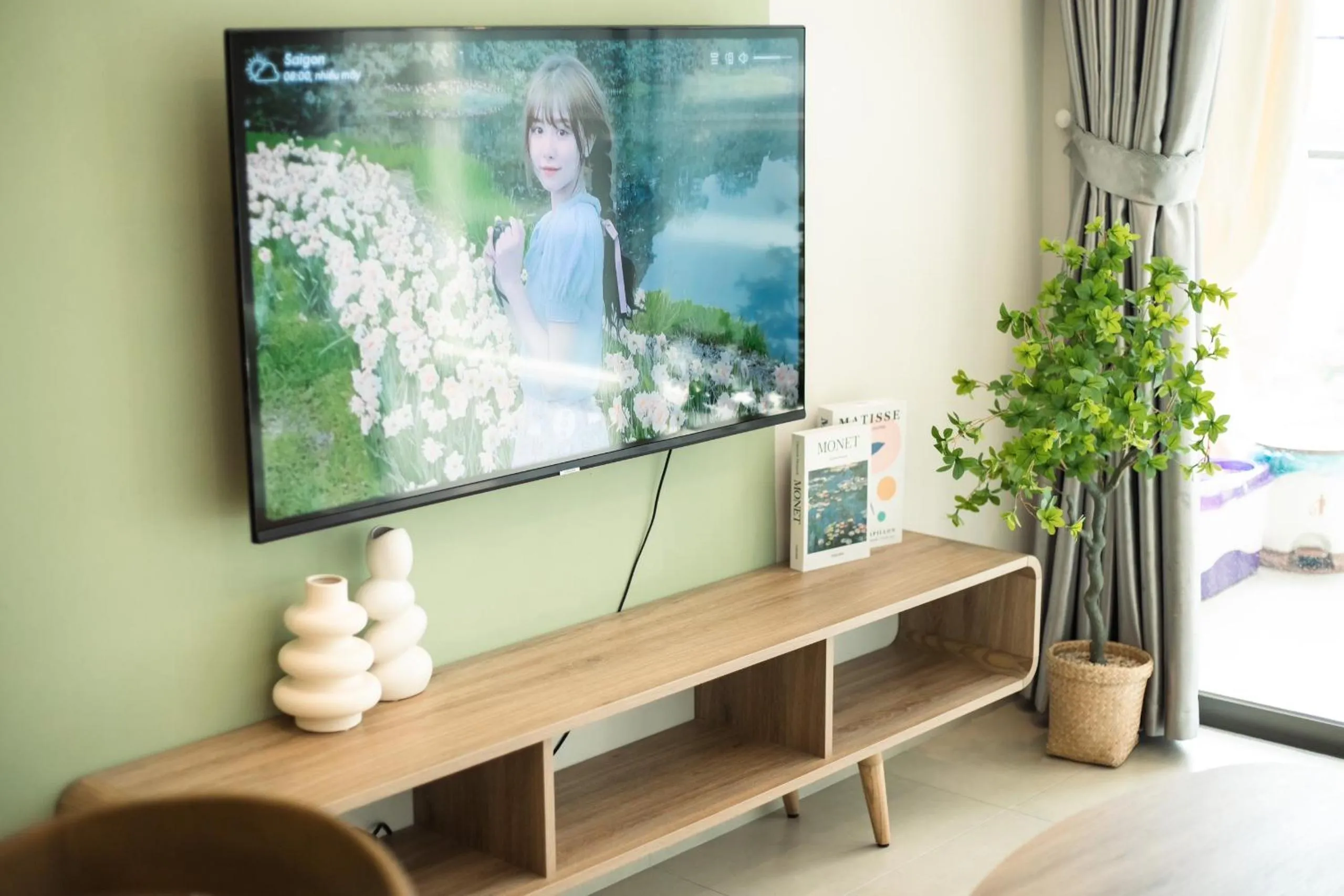 TV and multimedia in The Sóng apartment