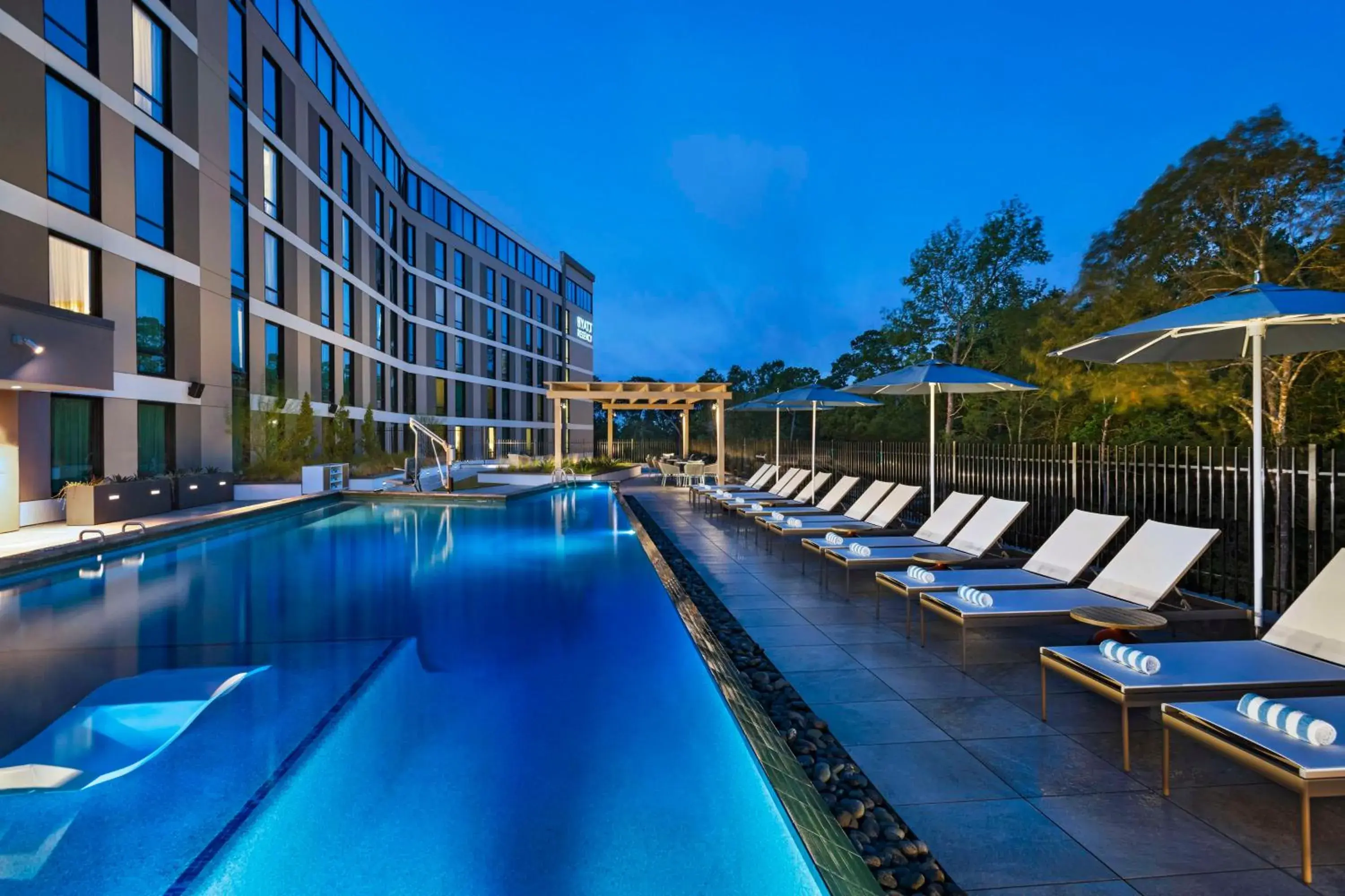 Swimming pool in Hyatt Regency Conroe Swimming pool in Hyatt Regency Conroe