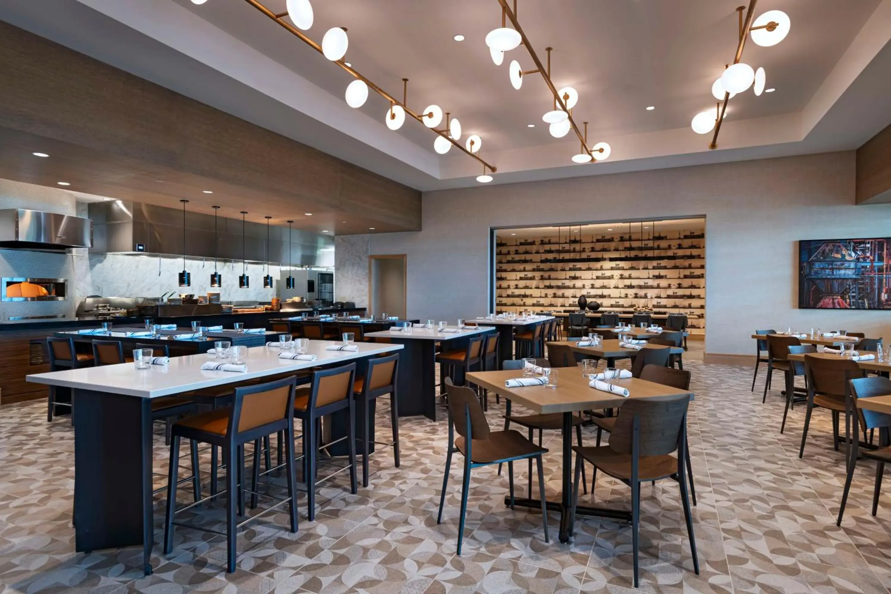 Restaurant/places to eat in Hyatt Regency Baytown-Houston Restaurant/places to eat in Hyatt Regency Baytown-Houston