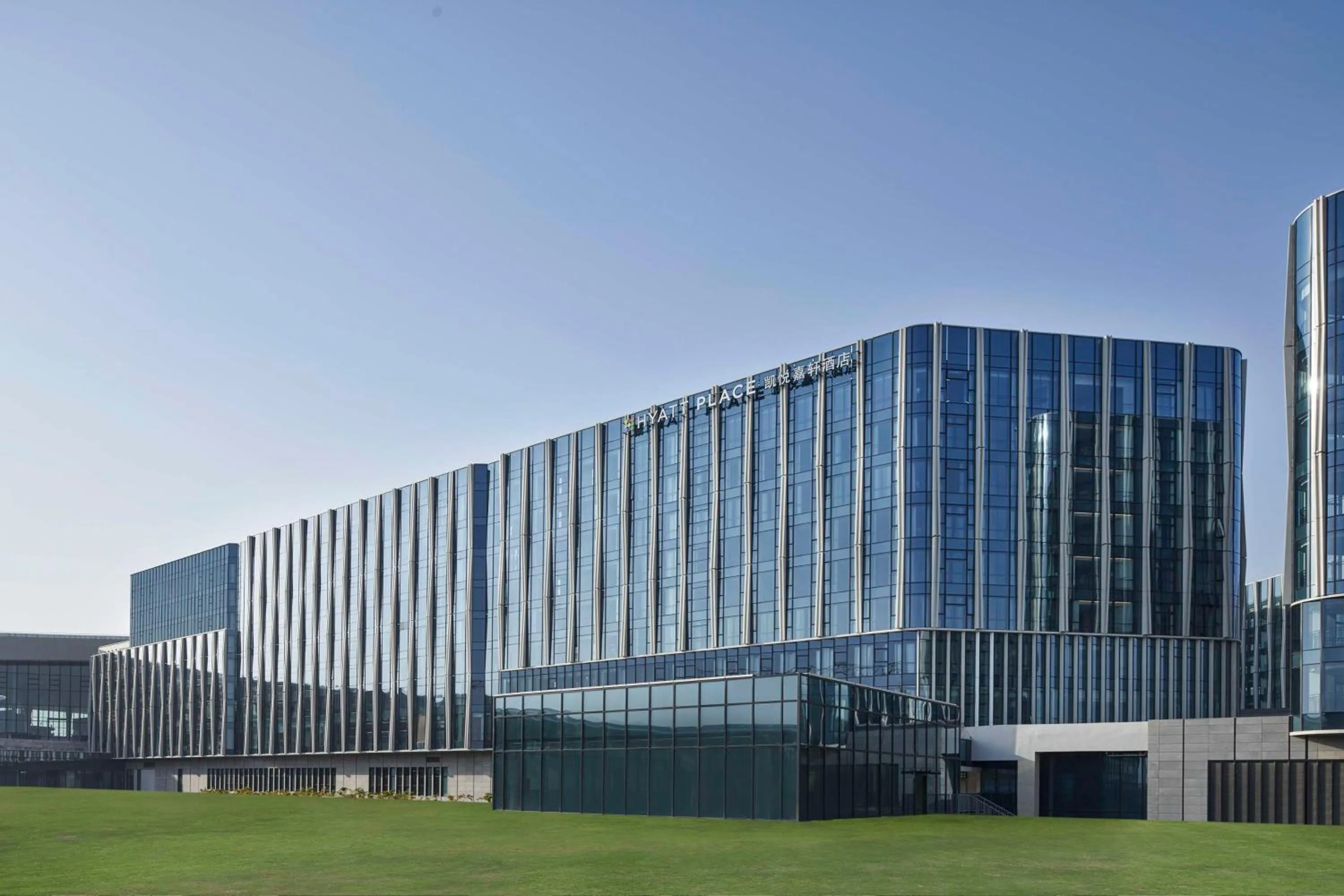 Property building in Hyatt Place Hangzhou International Airport