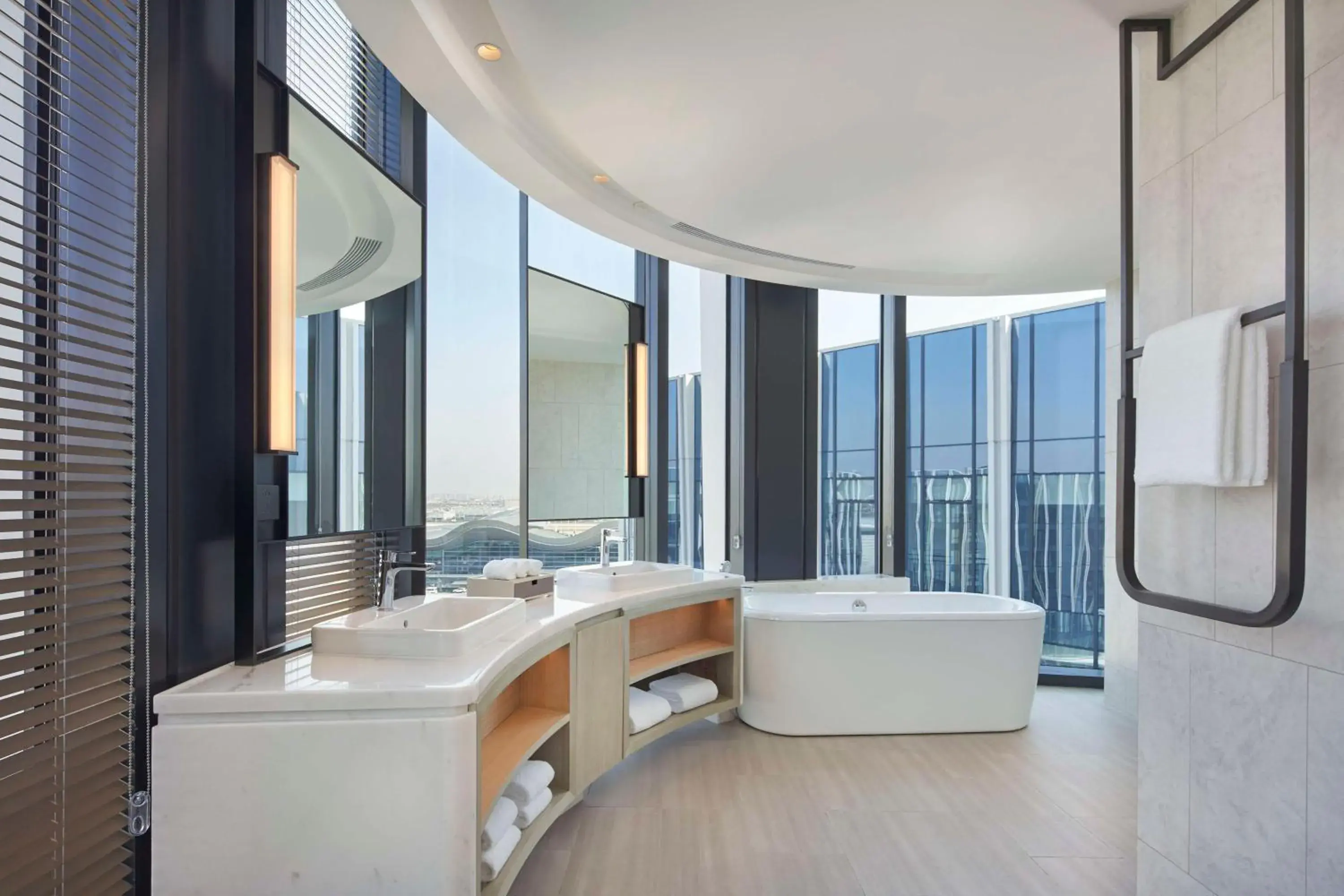 Photo of the whole room, Bed in Hyatt Place Hangzhou International Airport Photo of the whole room, Bed in Hyatt Place Hangzhou International Airport