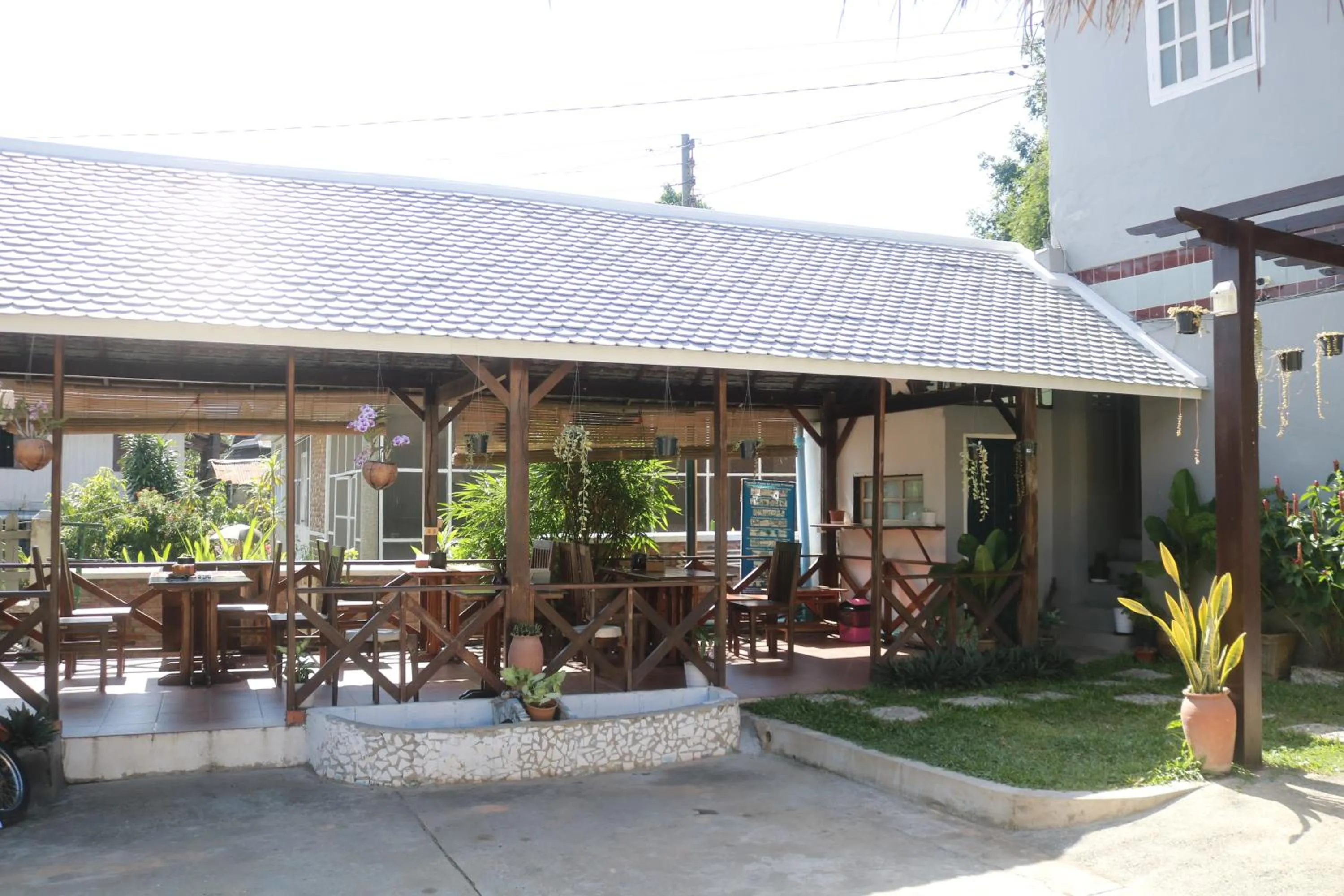 Restaurant/places to eat in Moon's house LuangPrabang
