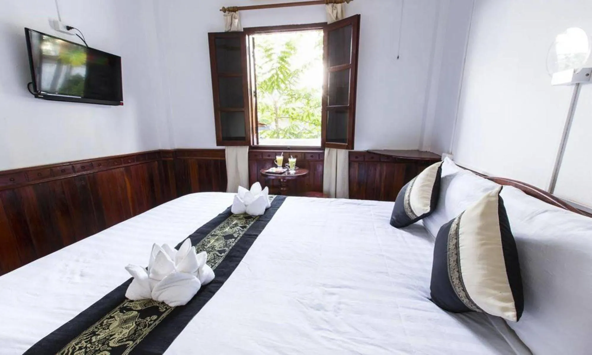 TV and multimedia, Bed in Moon's house LuangPrabang