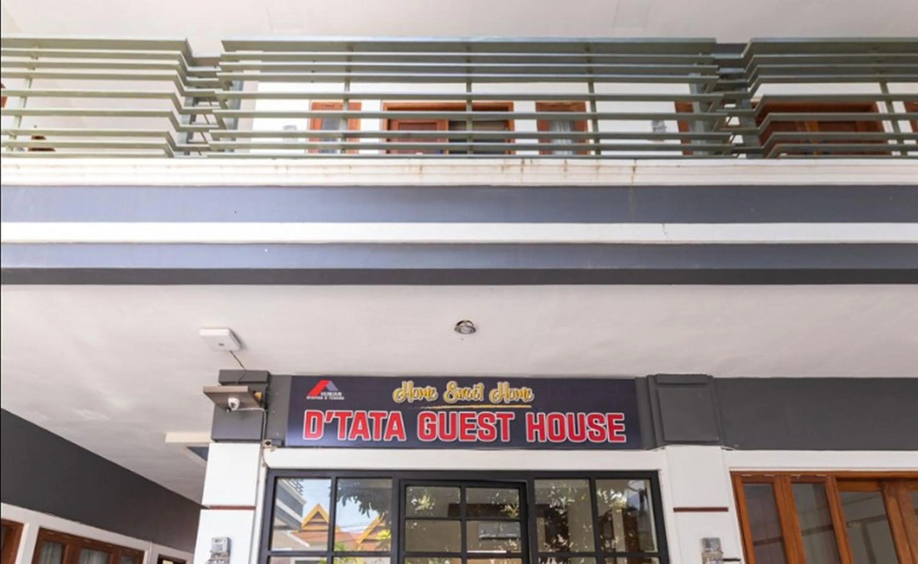 Property building in RedDoorz Syariah @ Batua Raya